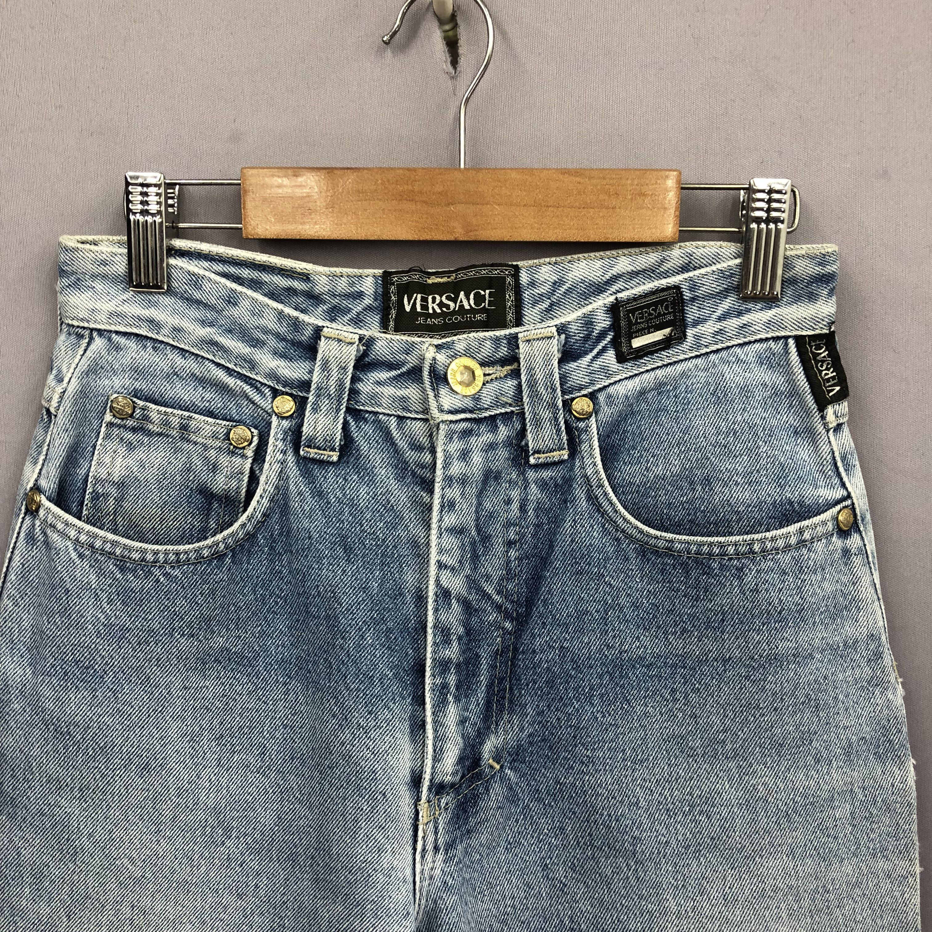 Versace Vintage 90s Versace Jeans Versace Medusa Light Wash Denim Size 26" / US 2 / IT 38 - 5 Thumbnail