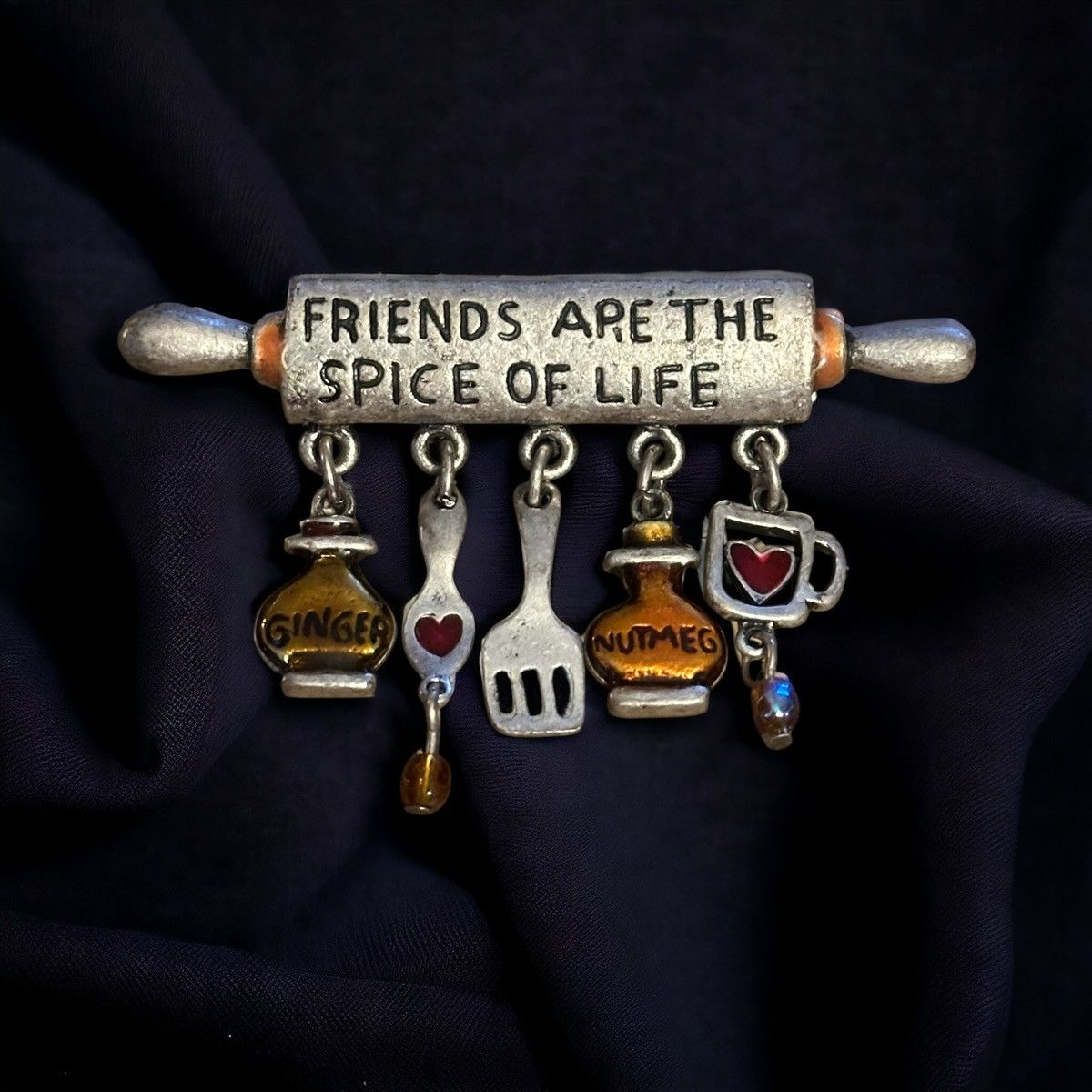 Vintage Vintage Friends Are The Spice Of Life bakers brooch Size ONE SIZE - 1 Thumbnail