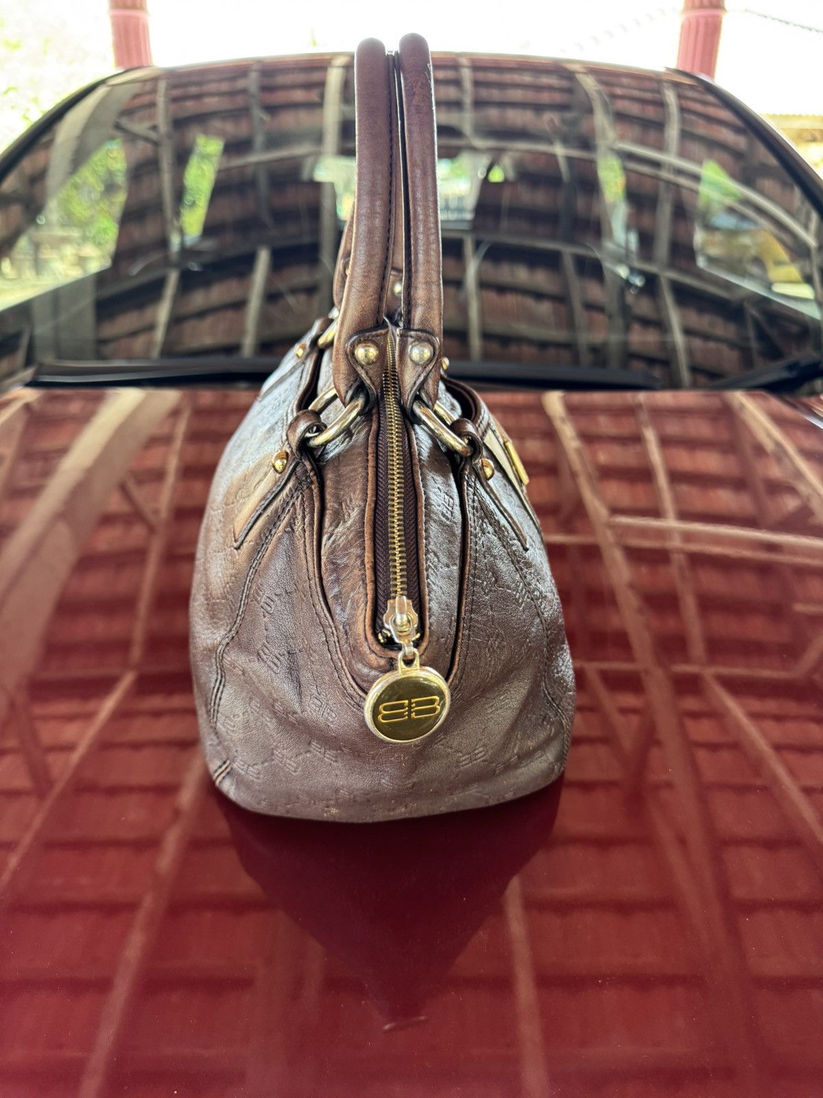 Balenciaga Balenciaga BB Monogram Logo Leather Bag Size ONE SIZE - 3 Thumbnail