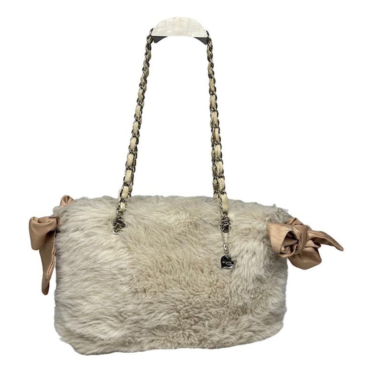 Other Samantha Thavasa White Faux Fur Handbag Size ONE SIZE - 1 Thumbnail