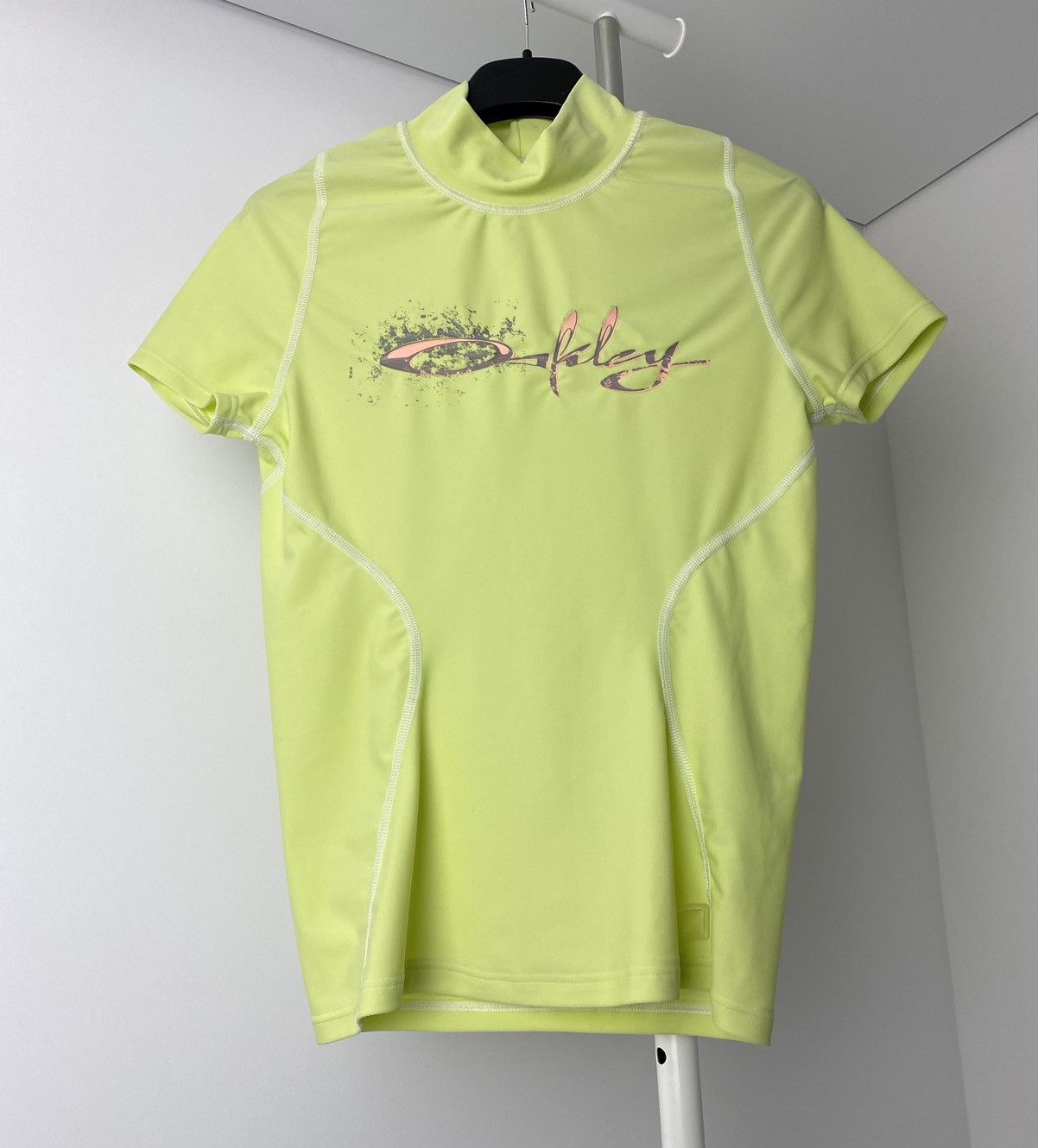 Oakley Oakley compression sport jersey Y2K Size M / US 6-8 / IT 42-44 - 1 Thumbnail