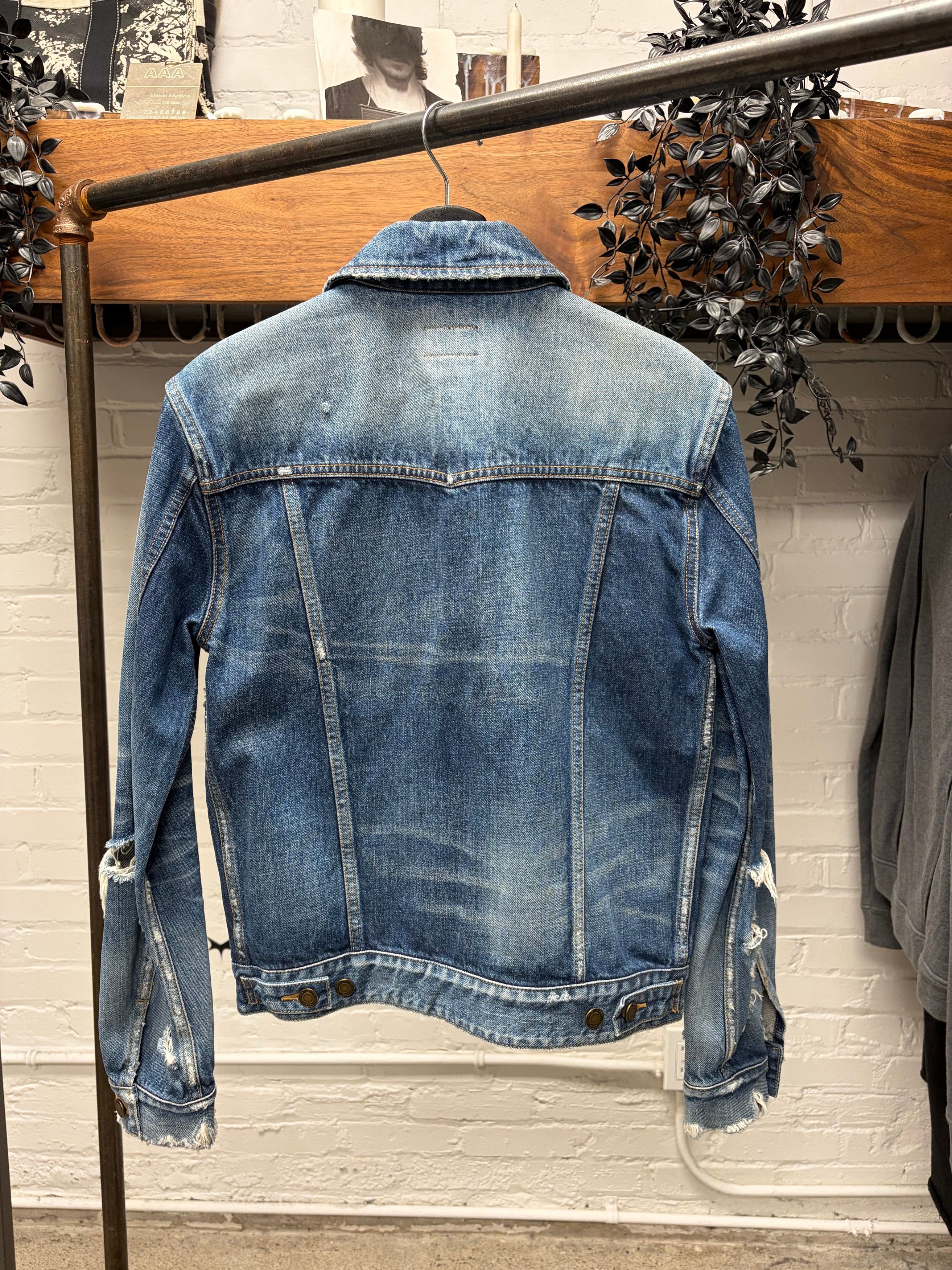 Saint Laurent Paris 2019 Saint Laurent ‘Crash Distressed’ Blue Denim Trucker Jacket Size US XS / EU 42 / 0 - 4 Thumbnail