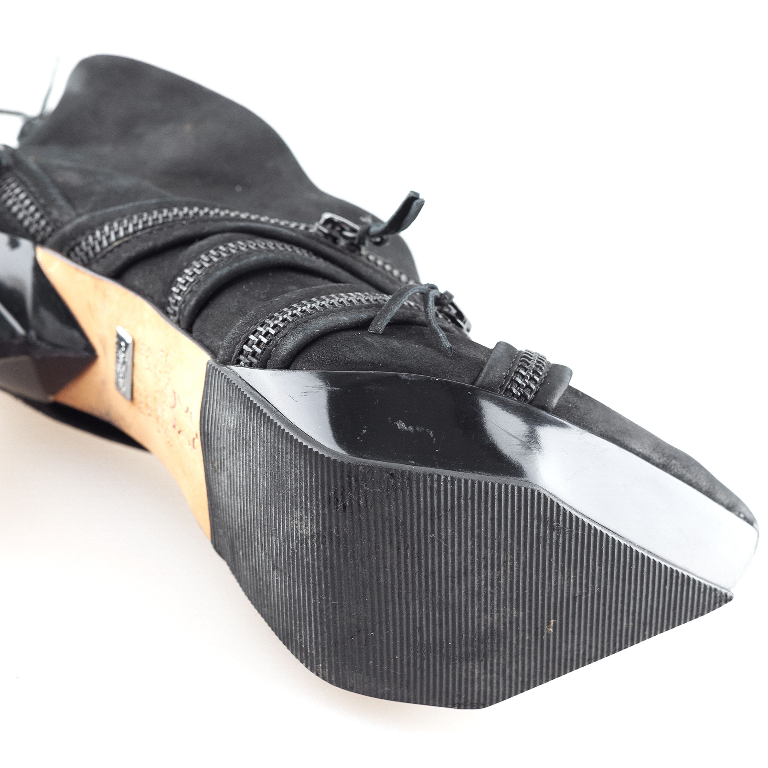 Buffalo London Buffalo Black Vintage Platform Boots (39 EU) Size US 8 / IT 38 - 9 Thumbnail