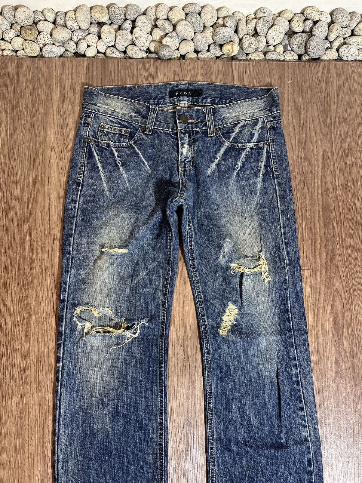 GOSTAR DE FUGA FUGA japan distressed clawmark lightning wash denim Size US 33 - 3 Thumbnail