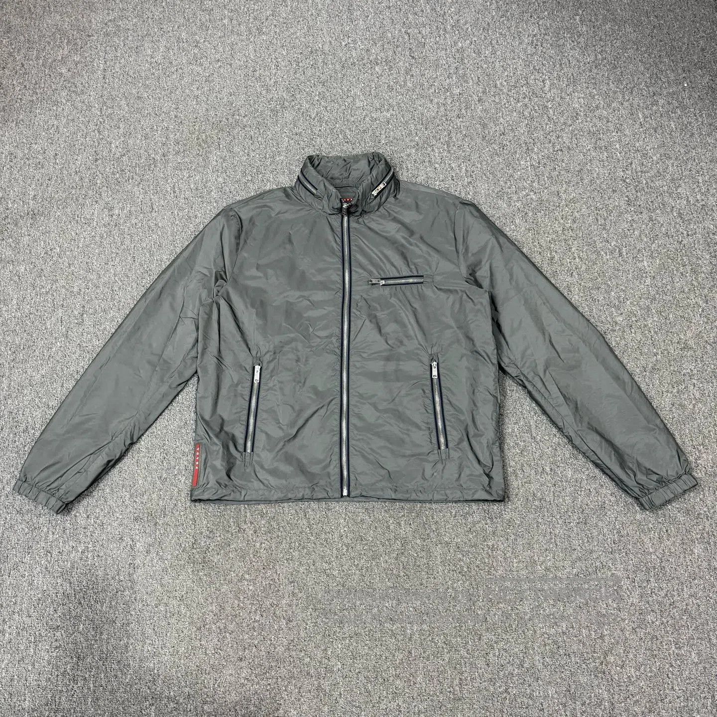 Prada Prada Gray Hidden Hood Zipper Jacket. Size US L / EU 52-54 / 3 - 1 Thumbnail