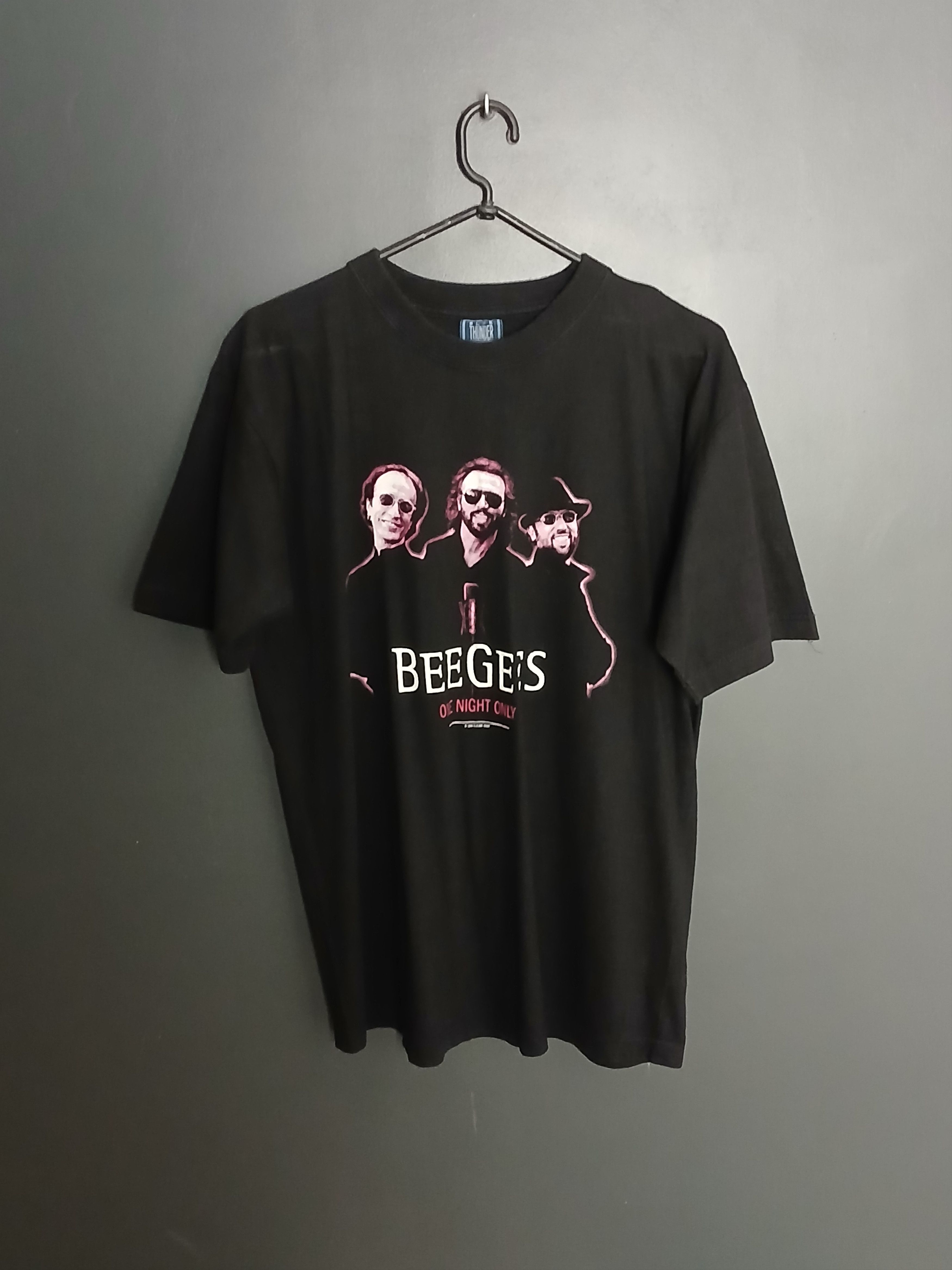 Band Tees Vintage 1998 Bee Gees One Night Only T-Shirt Size US L / EU 52-54 / 3 - 1 Thumbnail