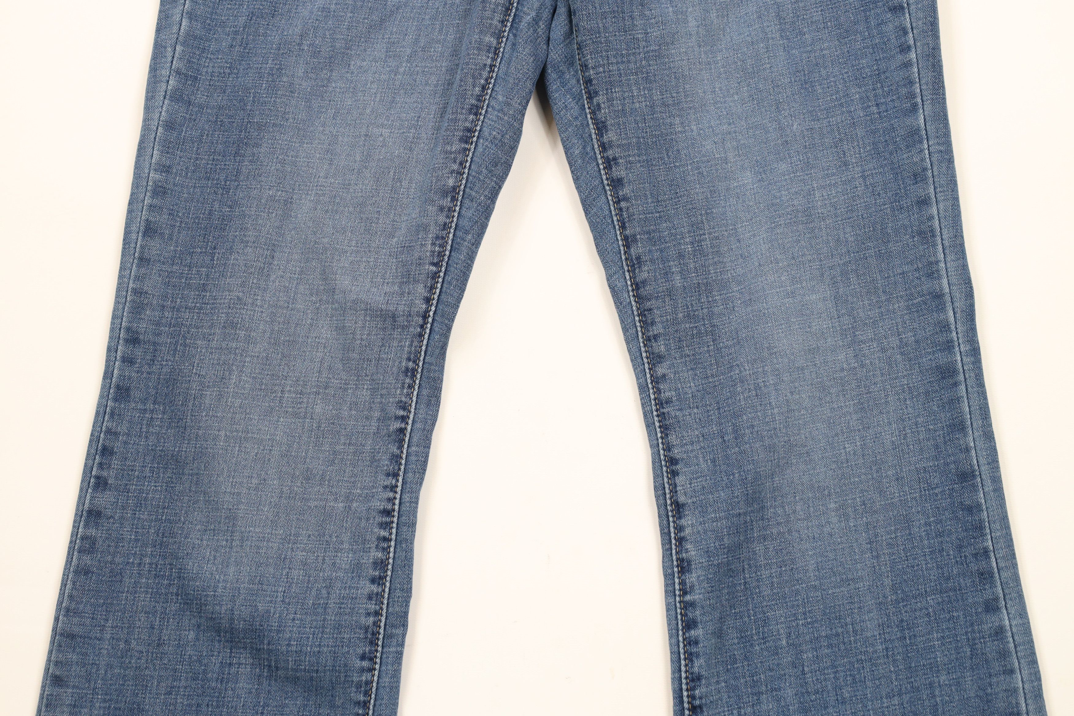 Levi's × Vintage Vintage Y2K Levis Flared Classic Boot Cut Denim Jeans Size 30" / US 8 / IT 44 - 3 Thumbnail