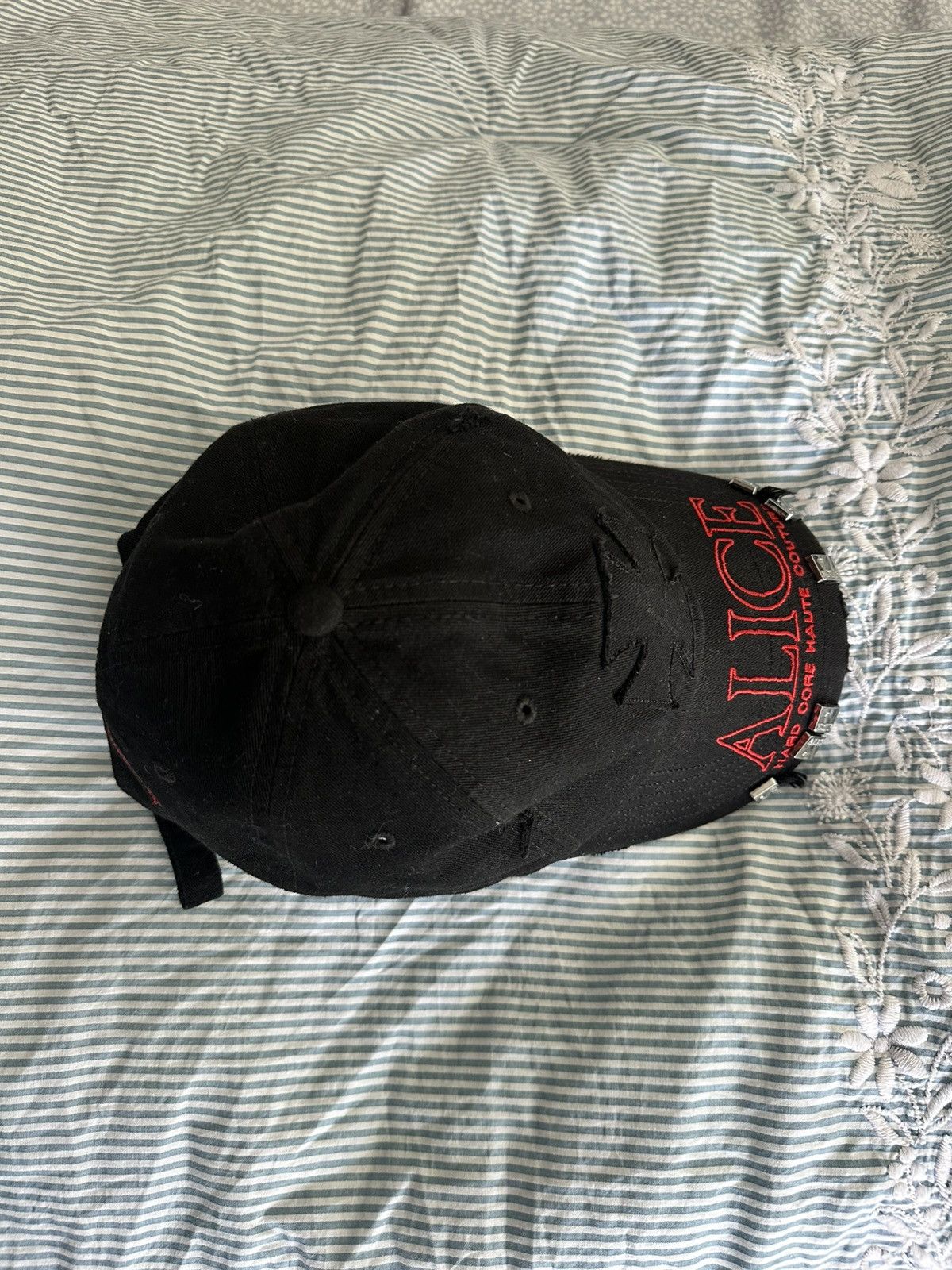 AliceHollywoodブラックキャップ TOKYO刺繍 ALICE HOLLYWOOD SS25