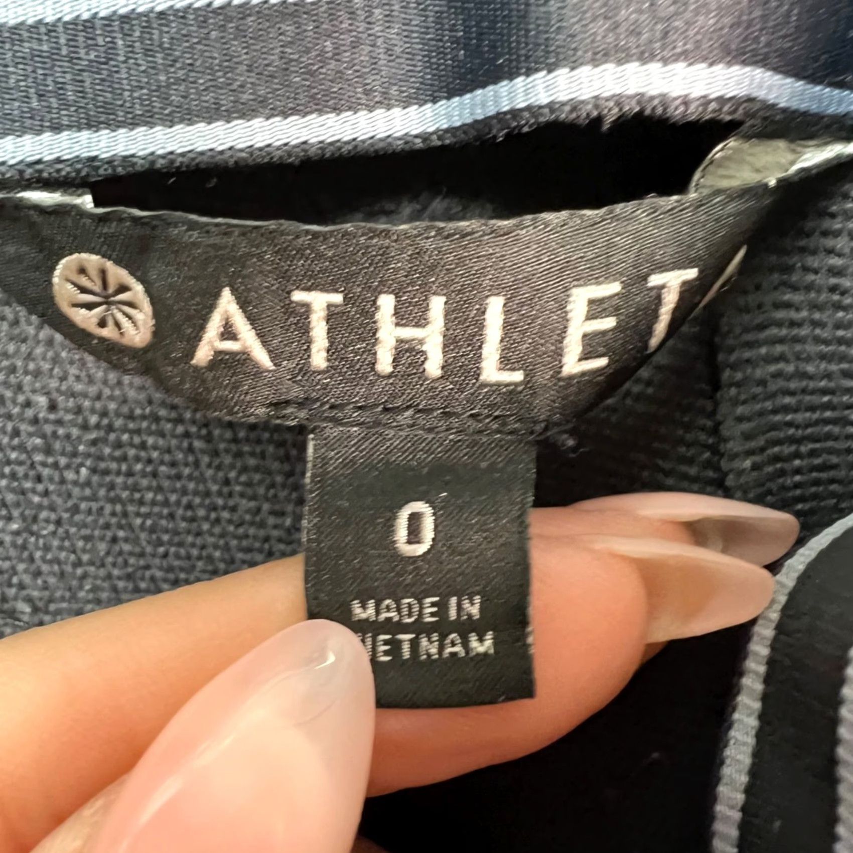 Athleta Athleta Girls? Mens? 0 Charcoal Grey Slim Fit Stretch Pants Size 25" / US 0 / IT 36 - 3 Thumbnail