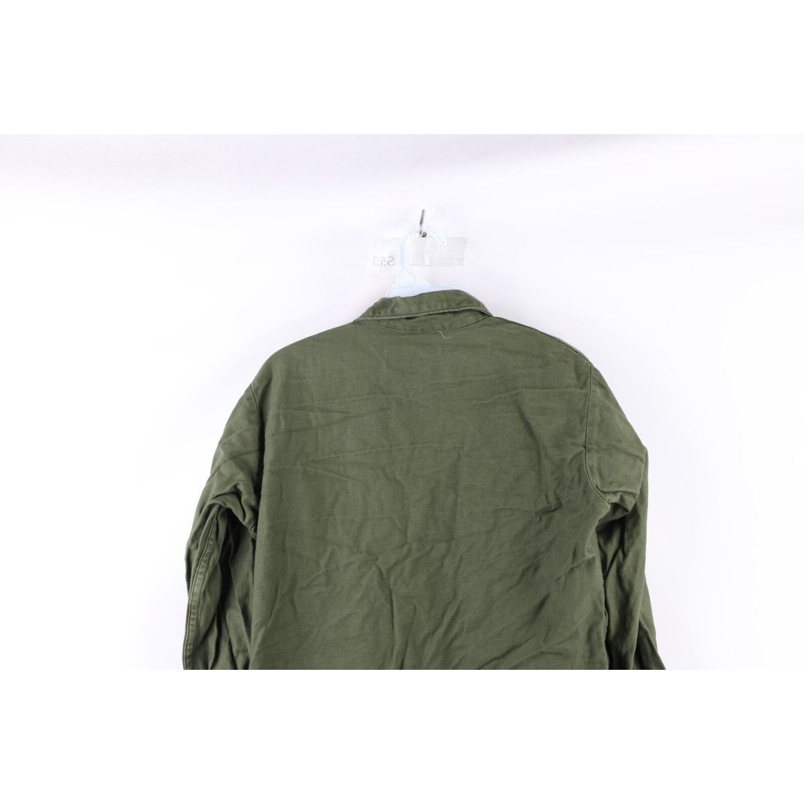 Vintage Vintage 70s Vietnam Era Cotton Sateen OG 107 Button Shirt Size US M / EU 48-50 / 2 - 11 Thumbnail