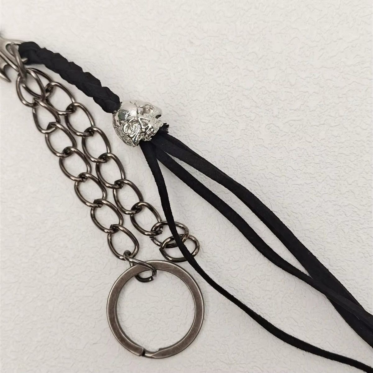 Vintage Fashion Leather Tassels Skull Waist Keychain Accessories Size ONE SIZE - 4 Thumbnail