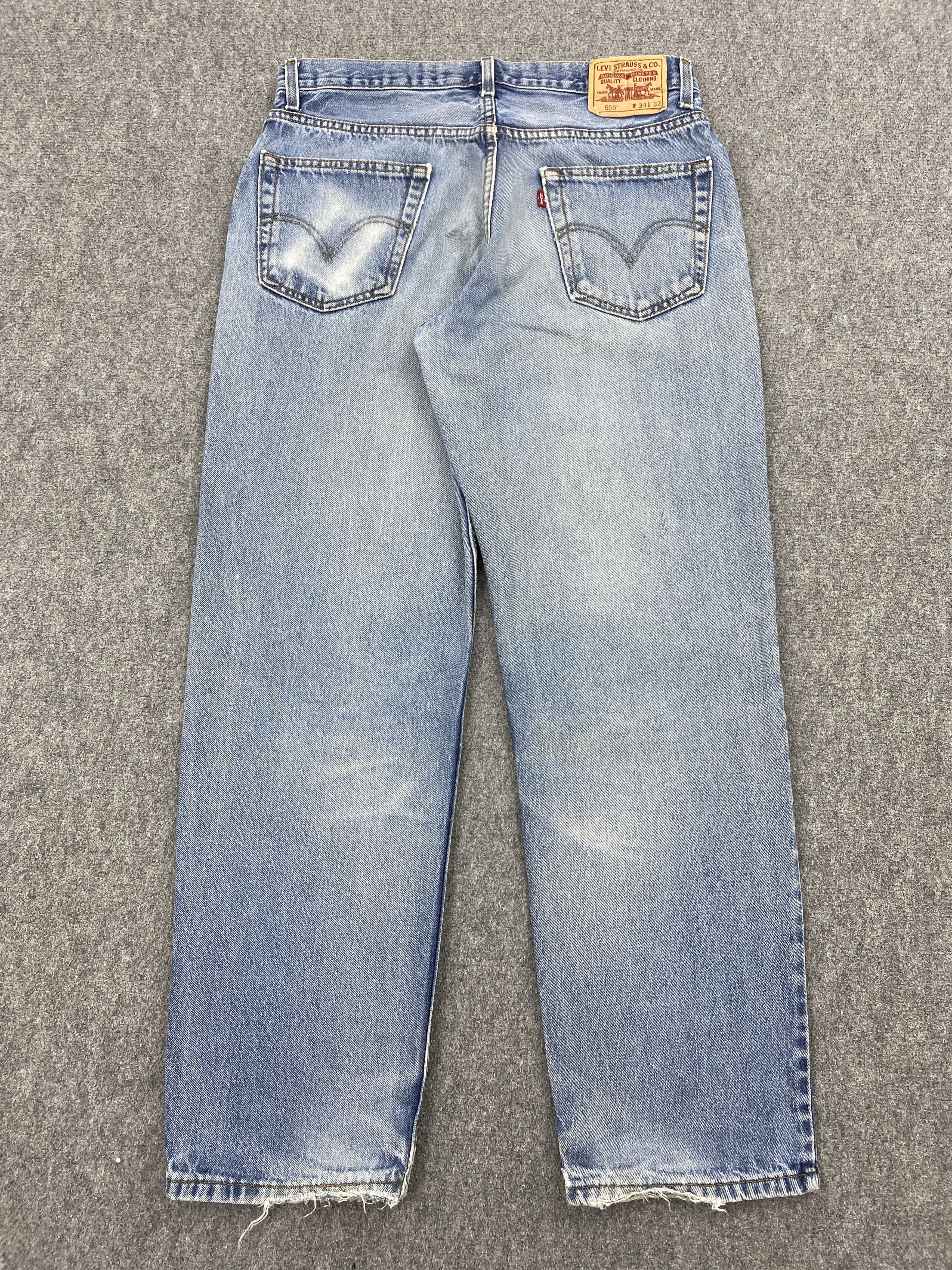 Levi's × Vintage Faded Blue Vintage Levis 550 Distressed Jeans Size US 34 / EU 50 - 3 Thumbnail