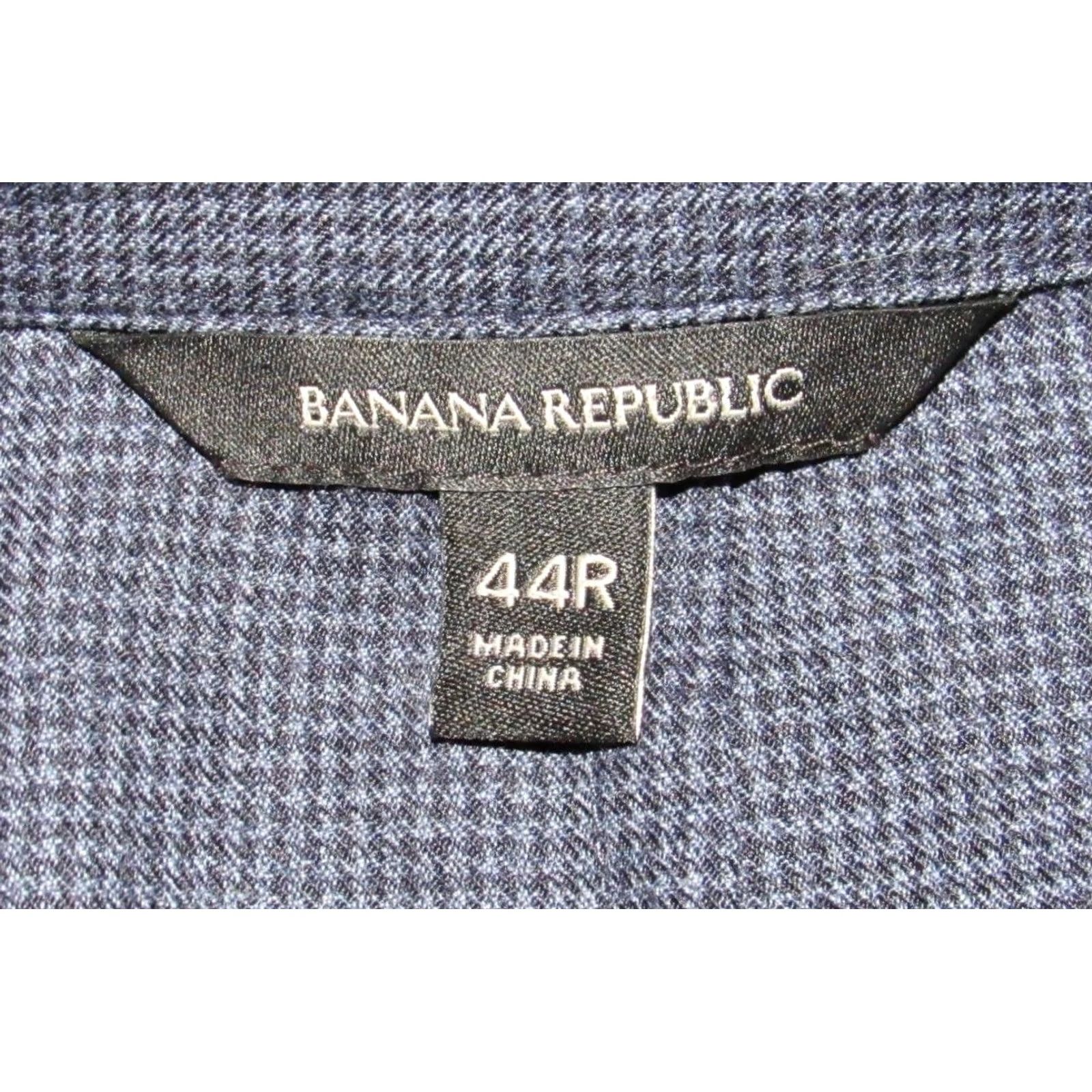 Banana Republic BANANA REPUBLIC Navy Check Wool Blend Performance Blazer Slim 44R Blazer Mens Navy Check Wool Blend 44R Size 44R - 6 Thumbnail