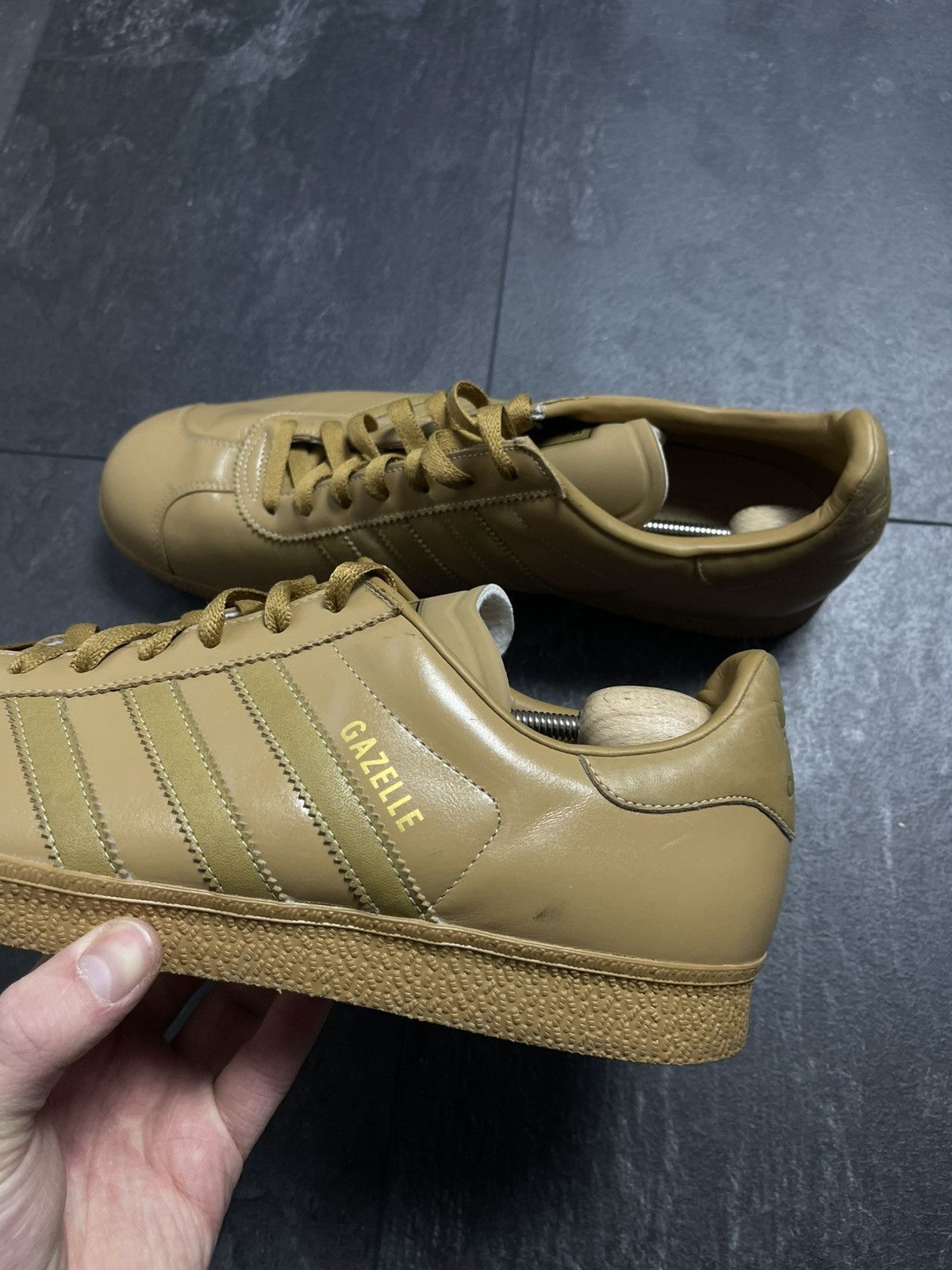 Adidas × Streetwear Adidas Gazelle low top shoes sneakers Size US 12 / EU 45 - 10 Thumbnail