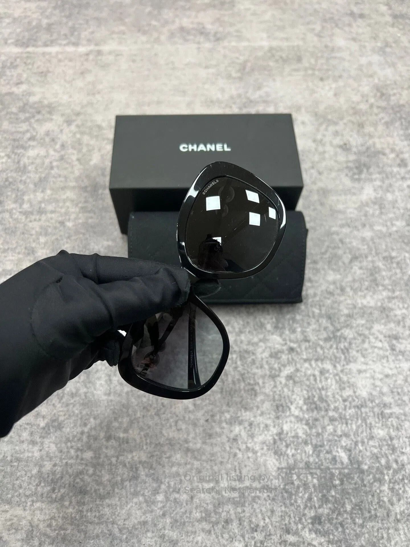 Chanel Chanel Pearl Sunglasses. Size ONE SIZE - 2 Thumbnail