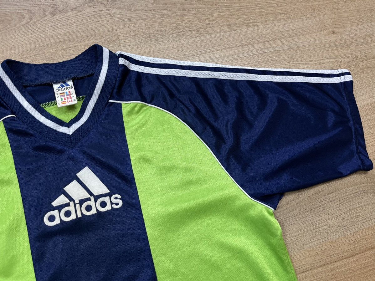 Adidas Vintage Adidas Football Jersey Shirt Made in England 90s Size US M / EU 48-50 / 2 - 3 Thumbnail