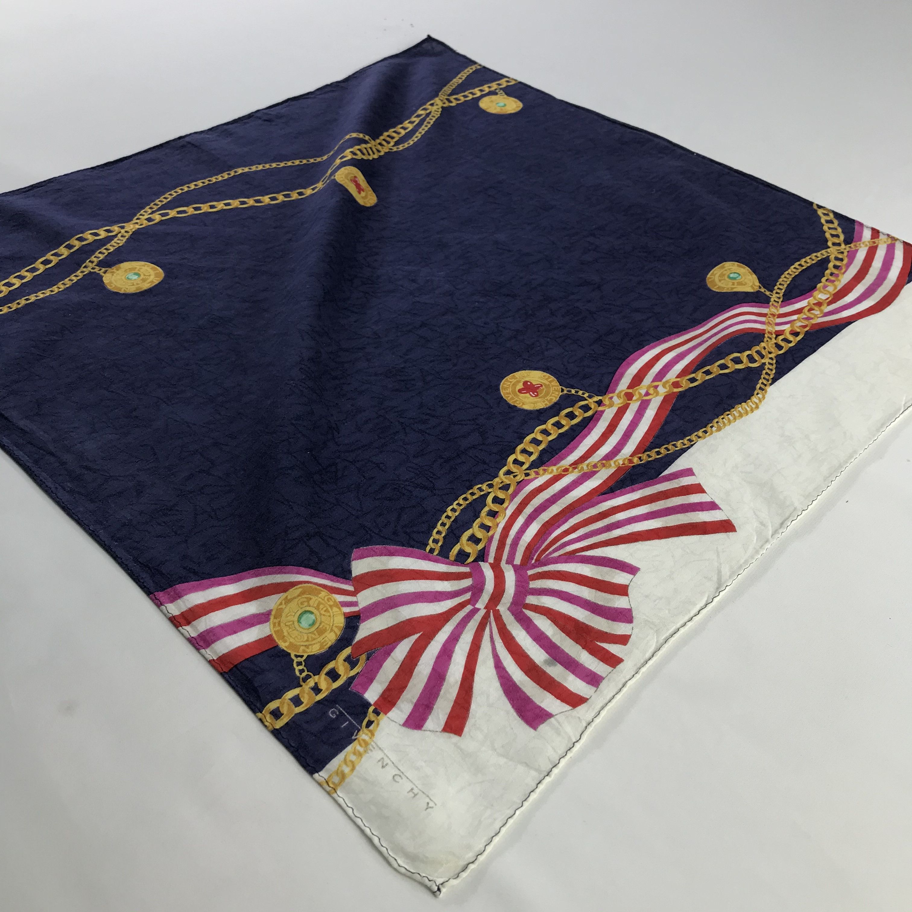 Vintage Vintage Givenchy Bandana / Handkerchief / Neckerchief - S481 Size ONE SIZE - 2 Thumbnail