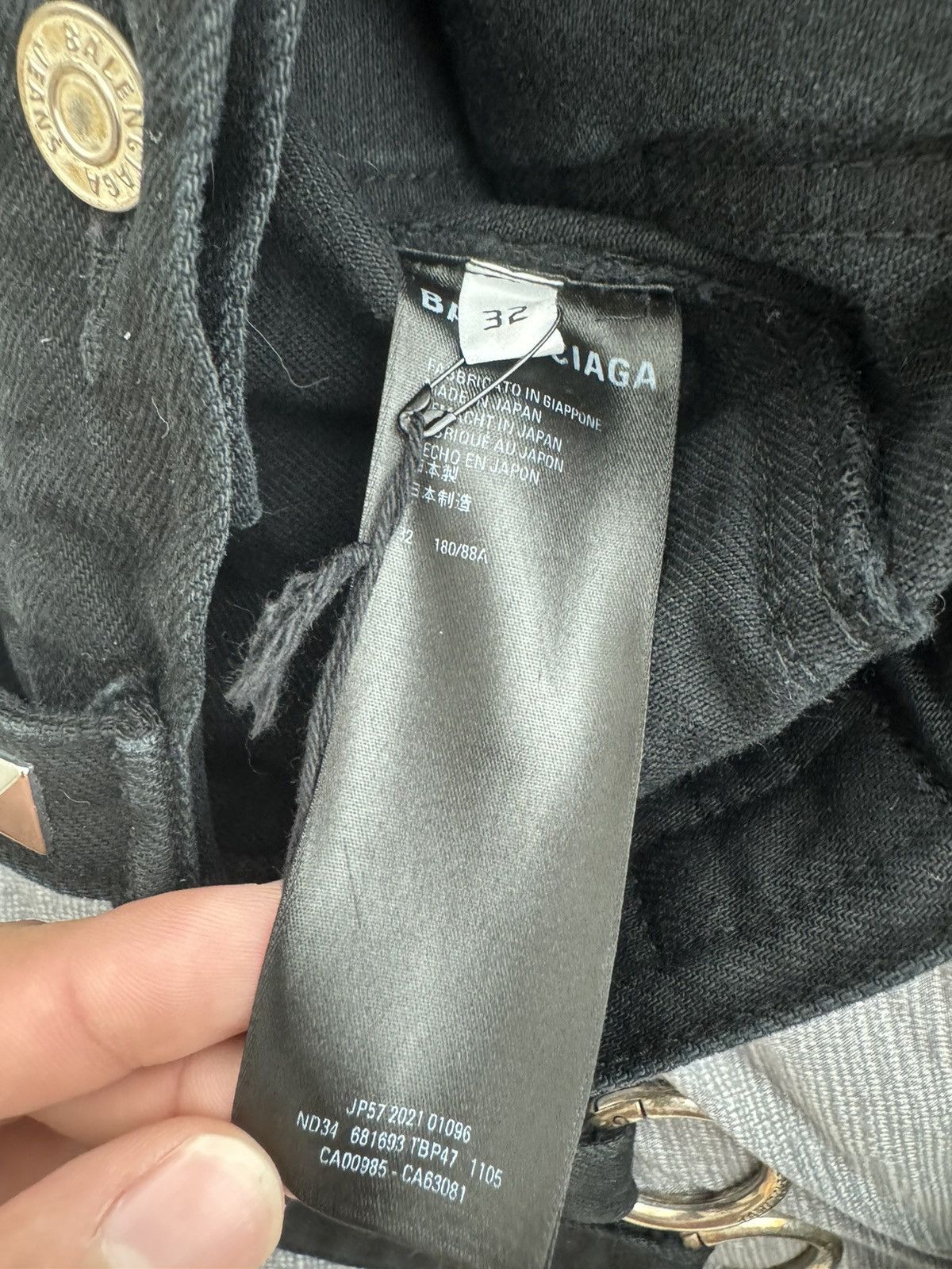 Balenciaga Balenciaga Ravers ****EXTREMELY RARE**** Size US 32 / EU 48 - 4 Thumbnail