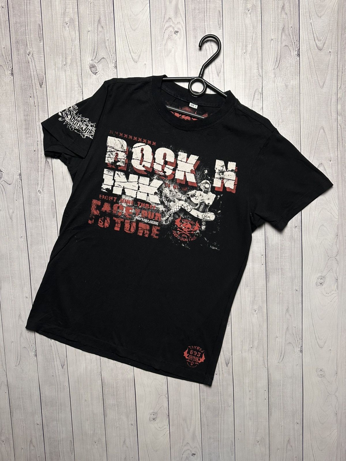 Vintage Vintage Yakuza big logo tee rare rock band tee size L Size US L / EU 52-54 / 3 - 3 Thumbnail