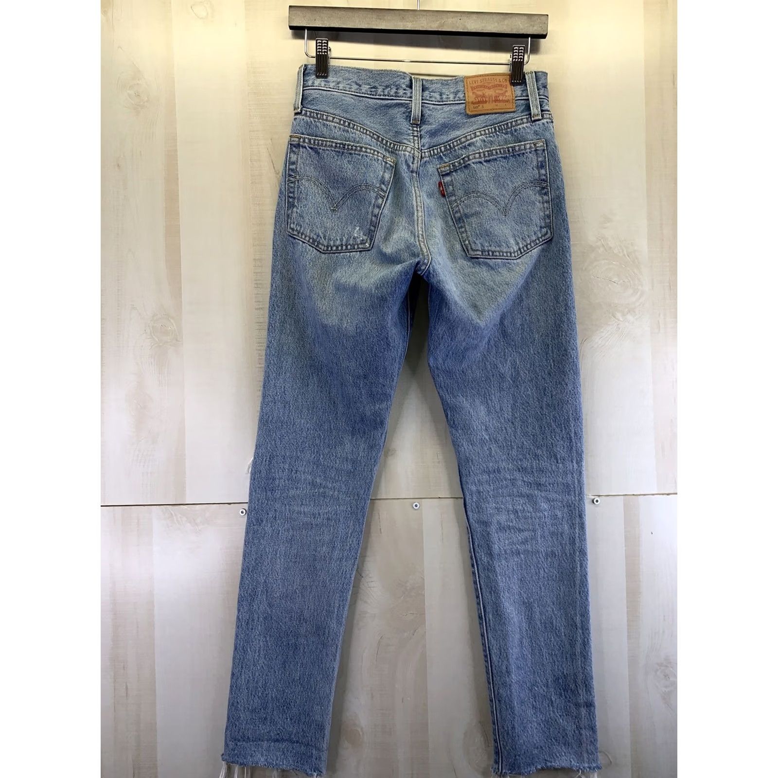 Levi's VINTAGE Levi’s 501 Womens Stone Wash Distressed Jeans 24x30-7303 Denim Jeans Blue Womens 24 in. Distressed Casual Jeans Size 42" / US 20 - 3 Thumbnail