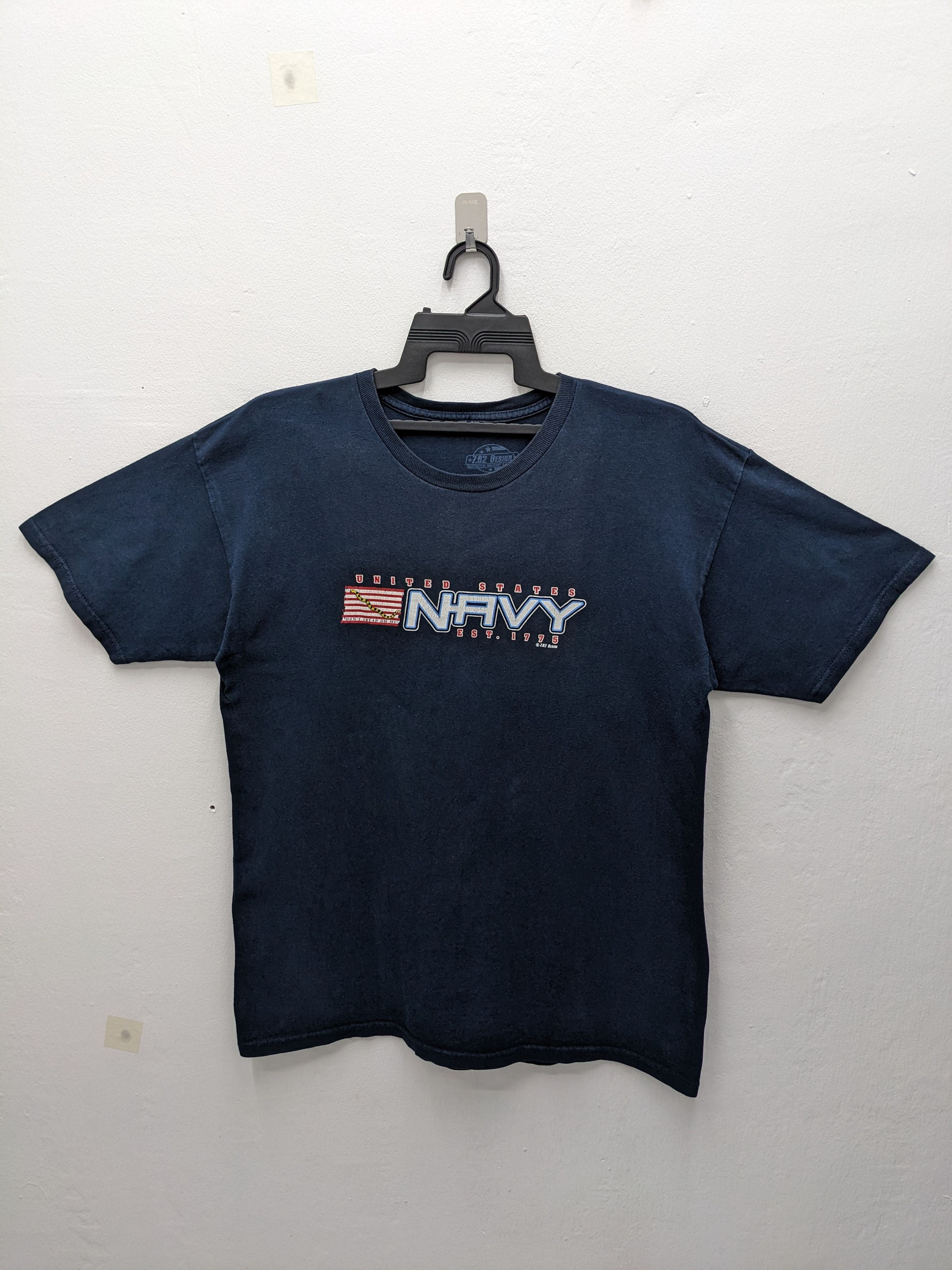 Vintage UNITED STATES NAVY 7.62 DESIGN TSHIRT Size US L / EU 52-54 / 3 - 2 Thumbnail