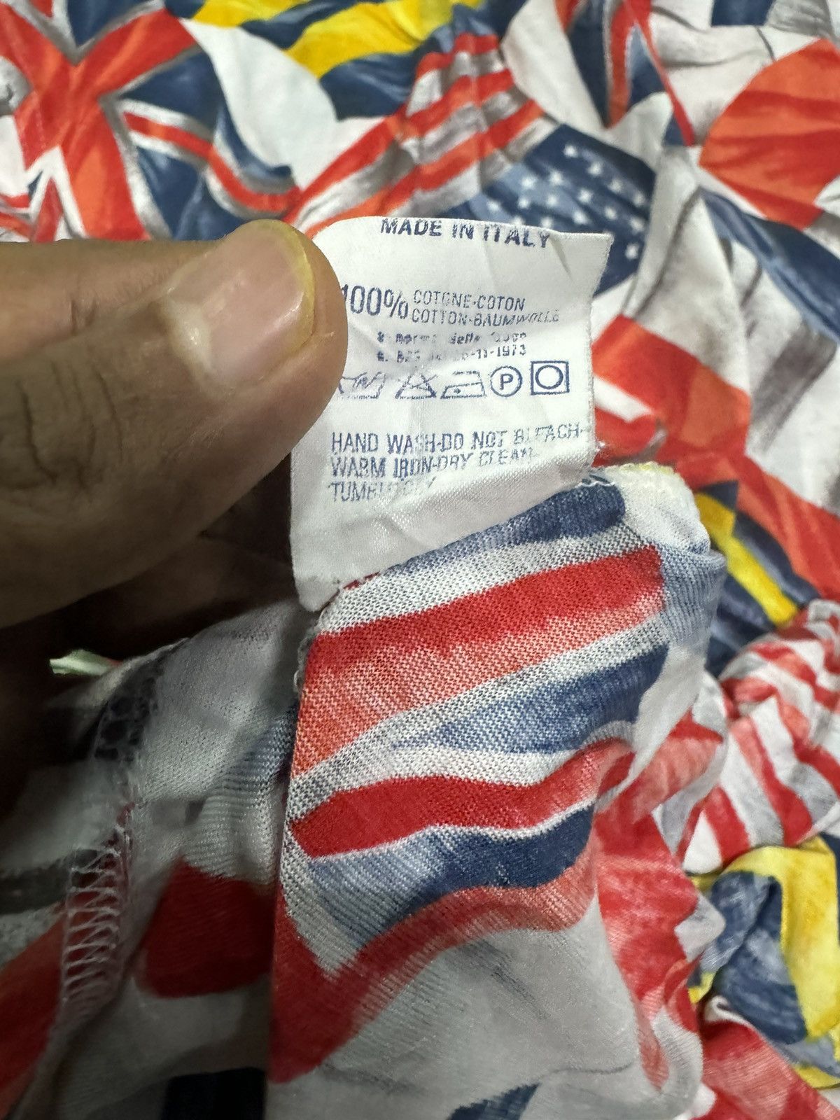 Versace Jeans Couture 90’s Versace Jeans Couture Flag Full Print london royalty Size US L / EU 52-54 / 3 - 7 Thumbnail