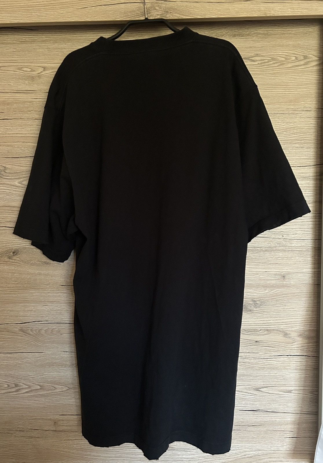 Balenciaga Balenciaga Embroidered T-shirt Size US XL / EU 56 / 4 - 2 Thumbnail