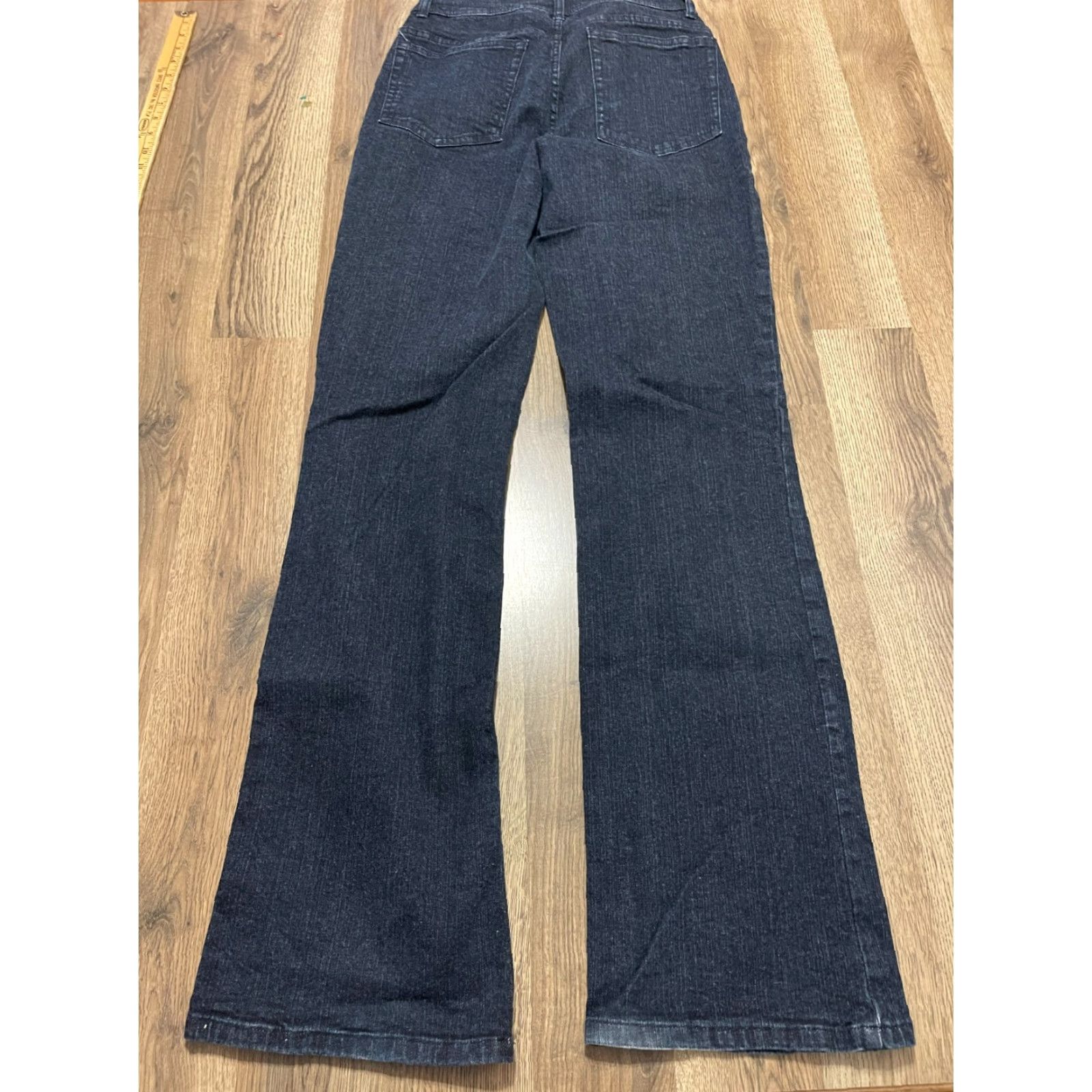 Denim & Co. Denim & Co. Jeans Women's Size 8T Denim Dark Wash Pockets Straight Leg Size 30" / US 8 / IT 44 - 2 Thumbnail