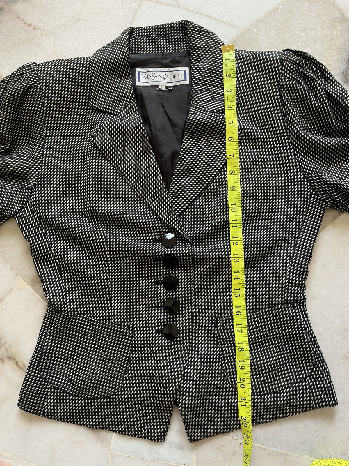 Yves Saint Laurent 90s Yves Saint Laurent Plaid Blazer Jacket Size M / US 6-8 / IT 42-44 - 14 Thumbnail