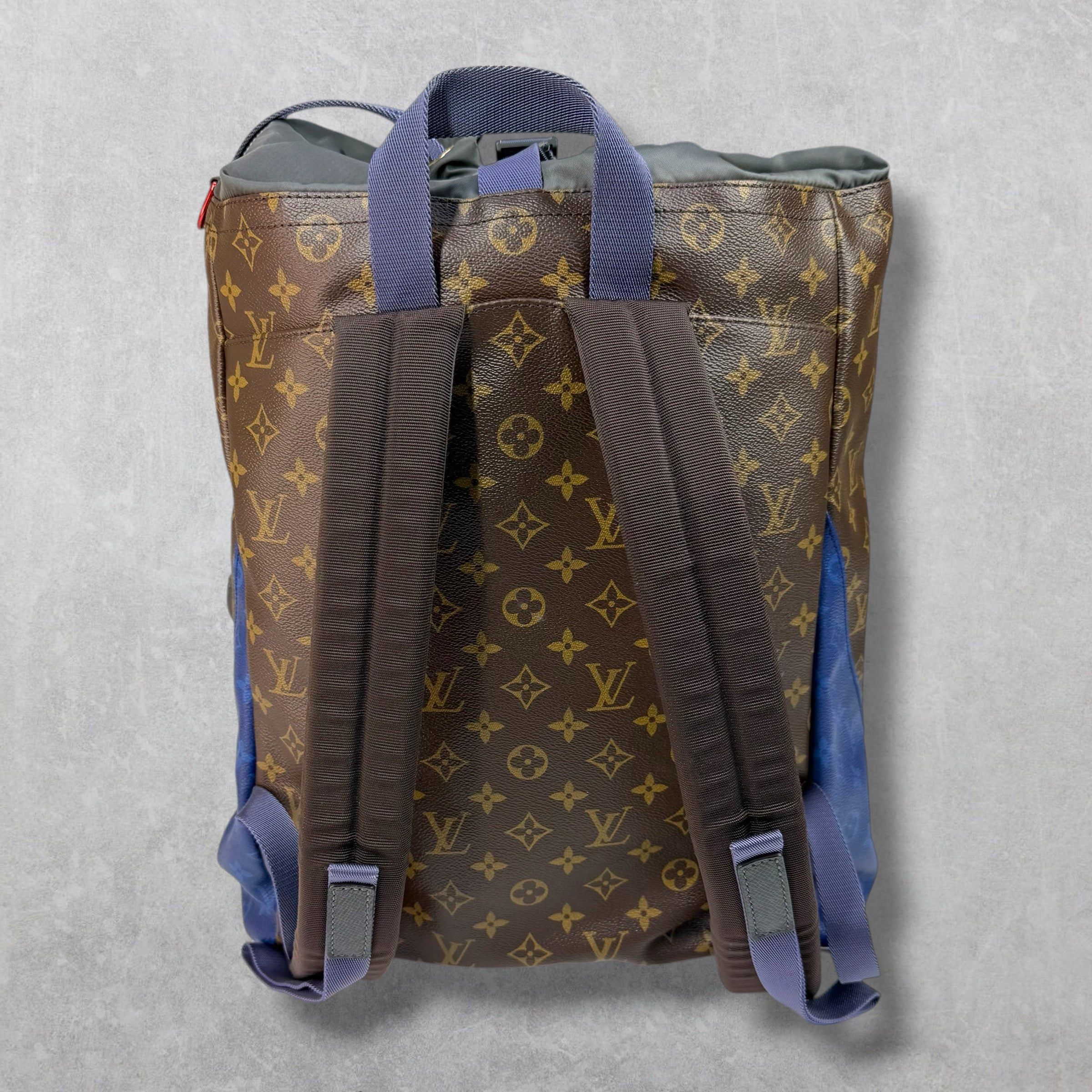 Louis Vuitton Louis Vuitton Pacific Outdoor Backpack Size ONE SIZE - 6 Thumbnail