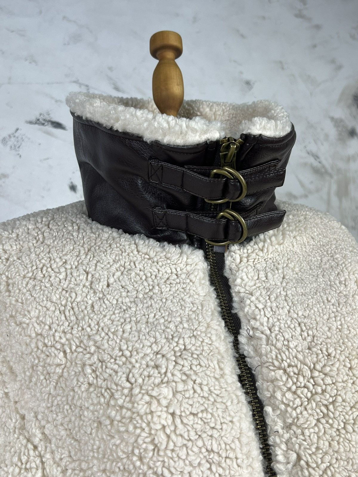 Alpha Industries Alpha Industries Shearling Bomber Jacket Size L Size L / US 10 / IT 46 - 4 Thumbnail
