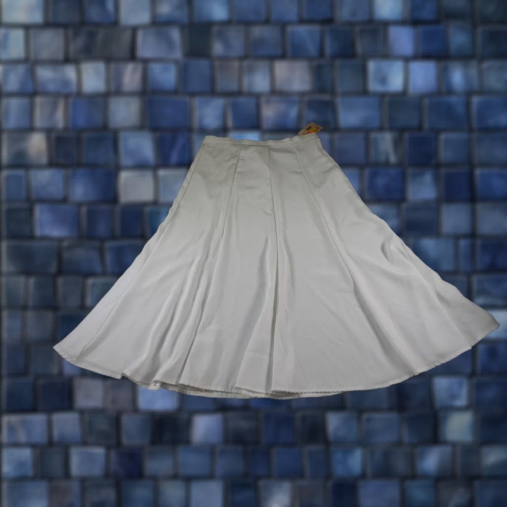 Vintage VINTAGE 1849 Authentic Ranchwear Skirt Womens Large White Western Cowgirl Rodeo Maxi Long Silk-like Lined Elastic Waist Zipper Back Knitted? Size 36" / US 14 / IT 50 - 1 Thumbnail