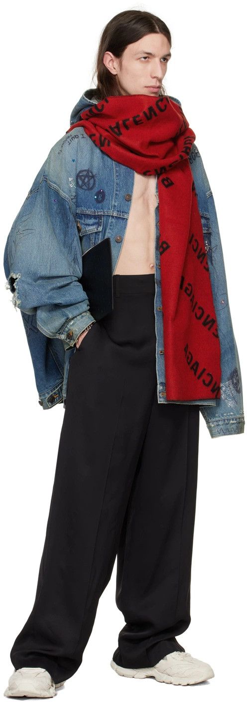 Balenciaga o1bcso1str1024 Size: OS / Allover Logo Macro Scarf Red/Black Size ONE SIZE - 3 Thumbnail