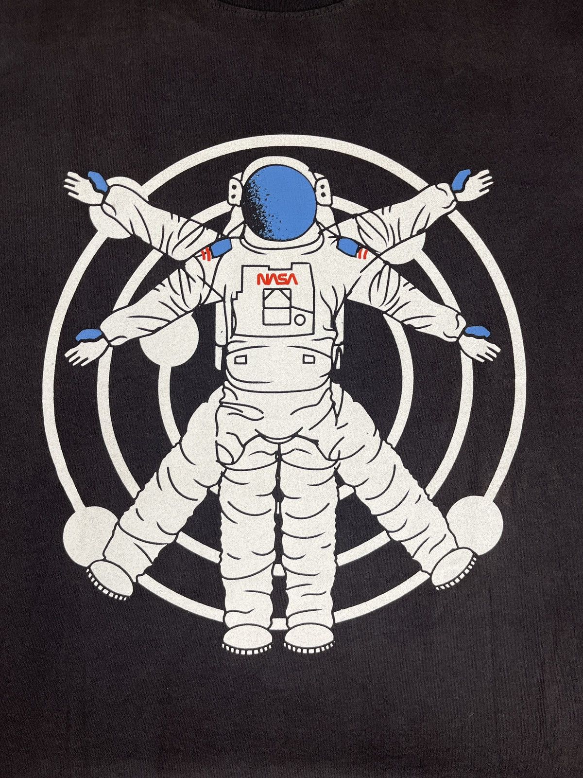 Kid Cudi Man On The Moon Kid Cudi Tour Tee Size US L / EU 52-54 / 3 - 2 Thumbnail