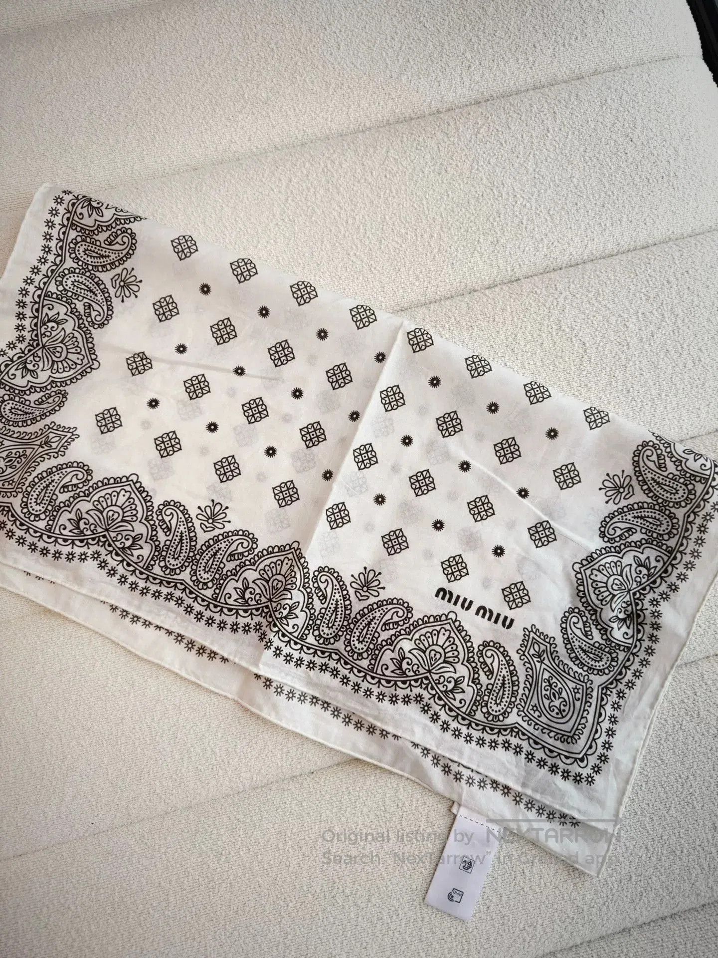 Miu Miu Miu Miu Printed Poplin Square Scarf. Size ONE SIZE - 6 Thumbnail