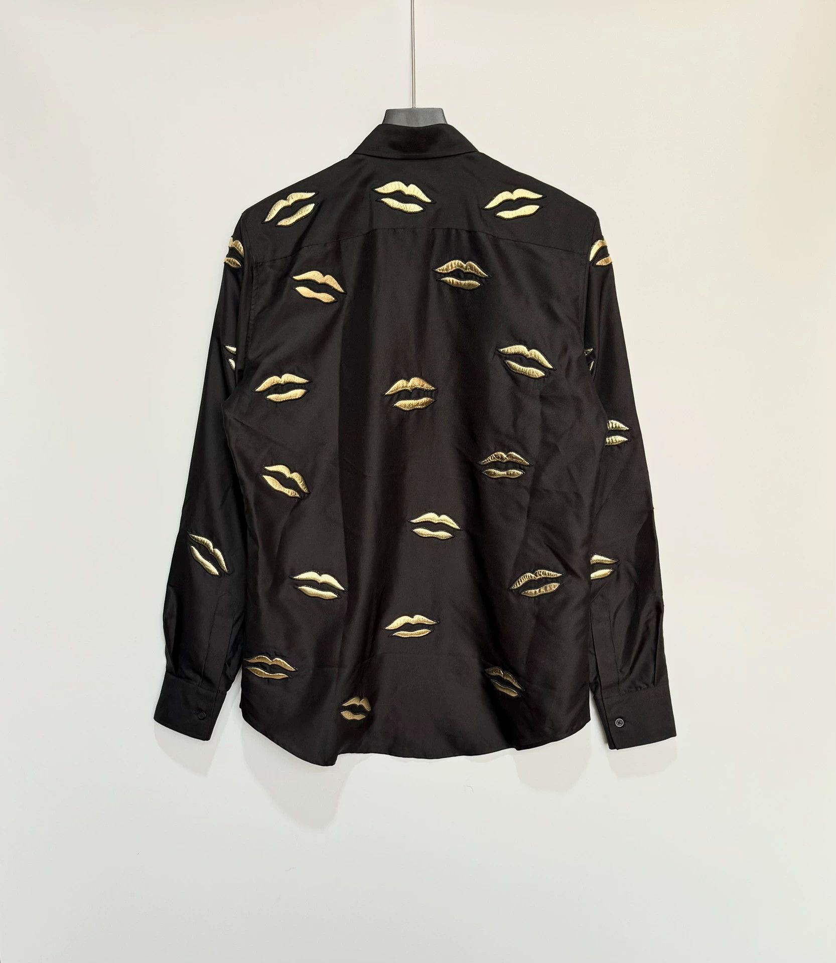 Givenchy Givenchy Silk Lip Print Shirt 39 Size US M / EU 48-50 / 2 - 5 Thumbnail