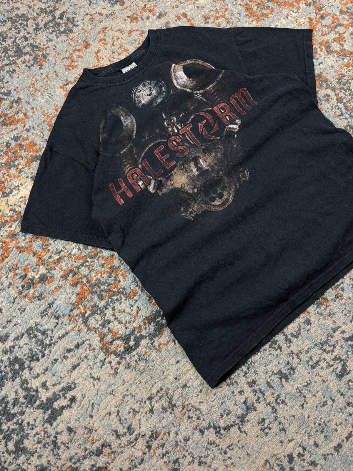 Band Tees × Vintage Vintage 00s Halestorm gas mask graphic rock metal band tee Size US M / EU 48-50 / 2 - 2 Thumbnail