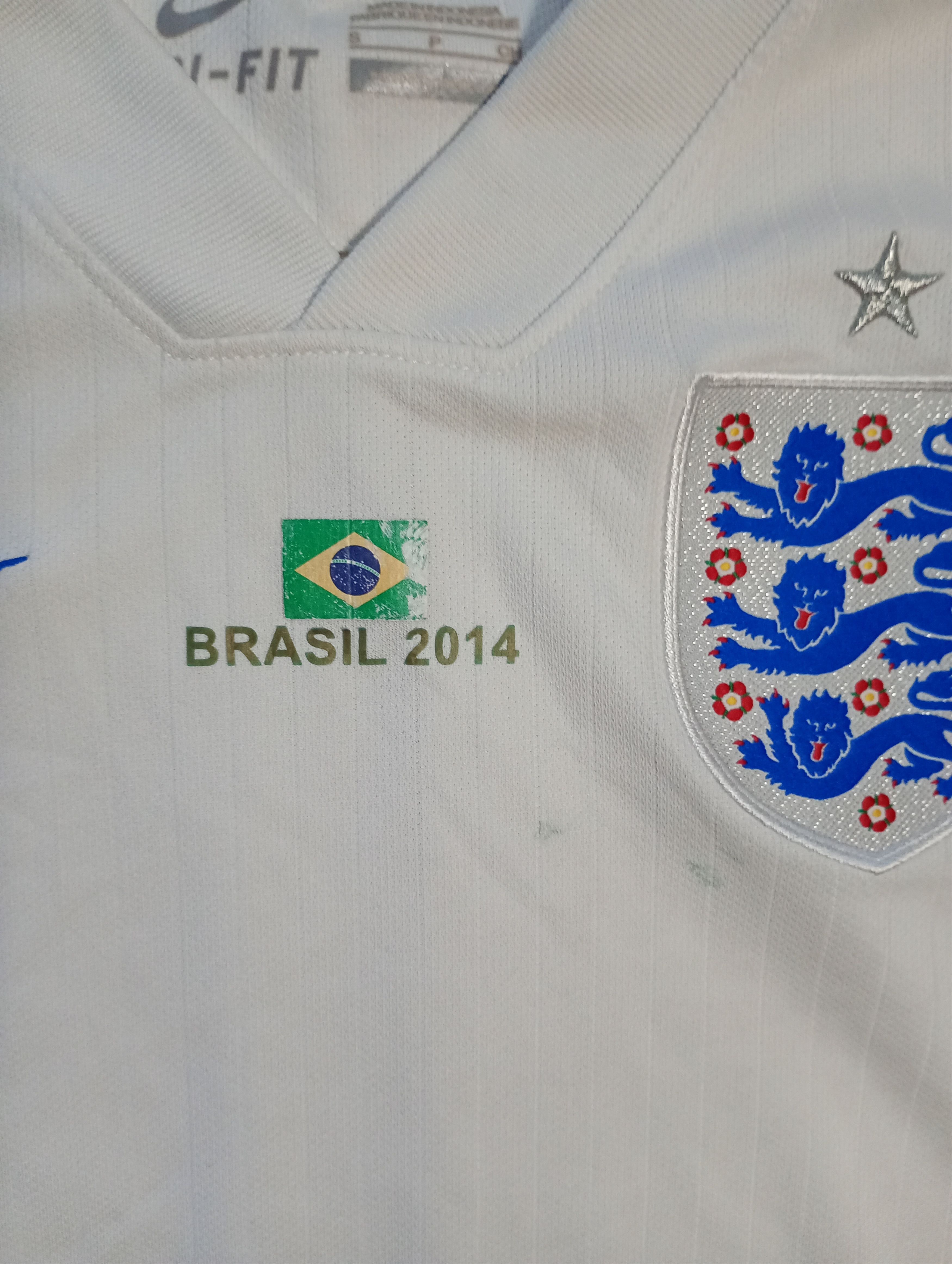 Nike Nike England Jersey 2014 Size US S / EU 44-46 / 1 - 7 Thumbnail
