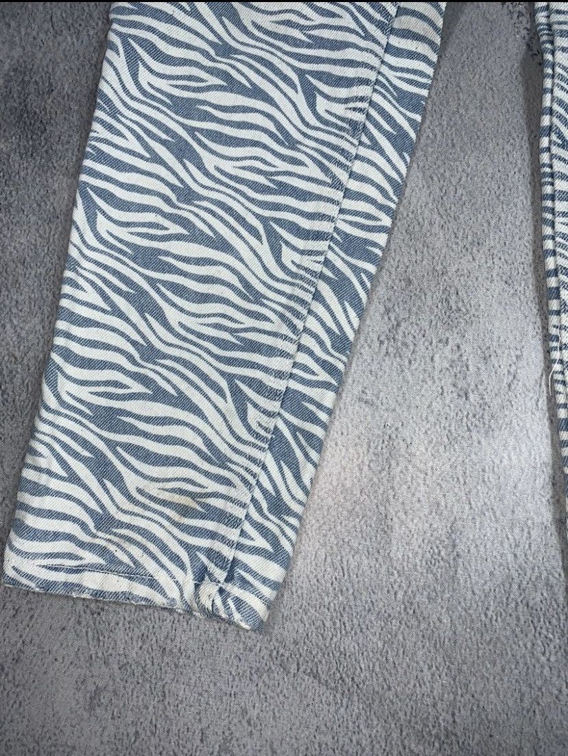Japanese Brand × Vintage Vintage Y2K mom zebra denim pants trousers size japanese 24 Size 24" / US 00 / IT 34 - 11 Thumbnail