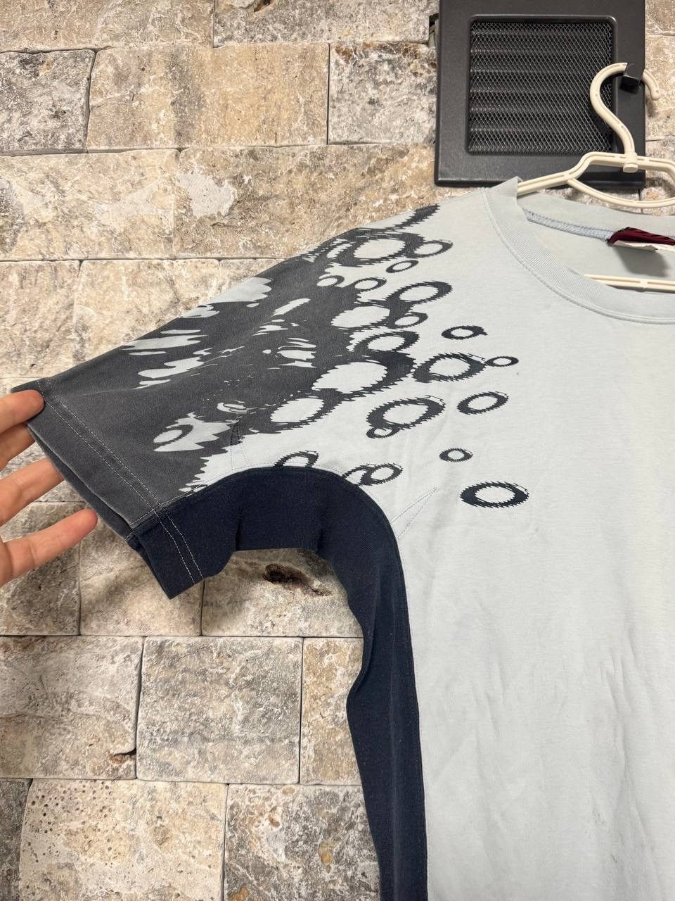 Oakley Y2K 90s Oakley Inspired Graphic T Shirt Size US S / EU 44-46 / 1 - 5 Thumbnail
