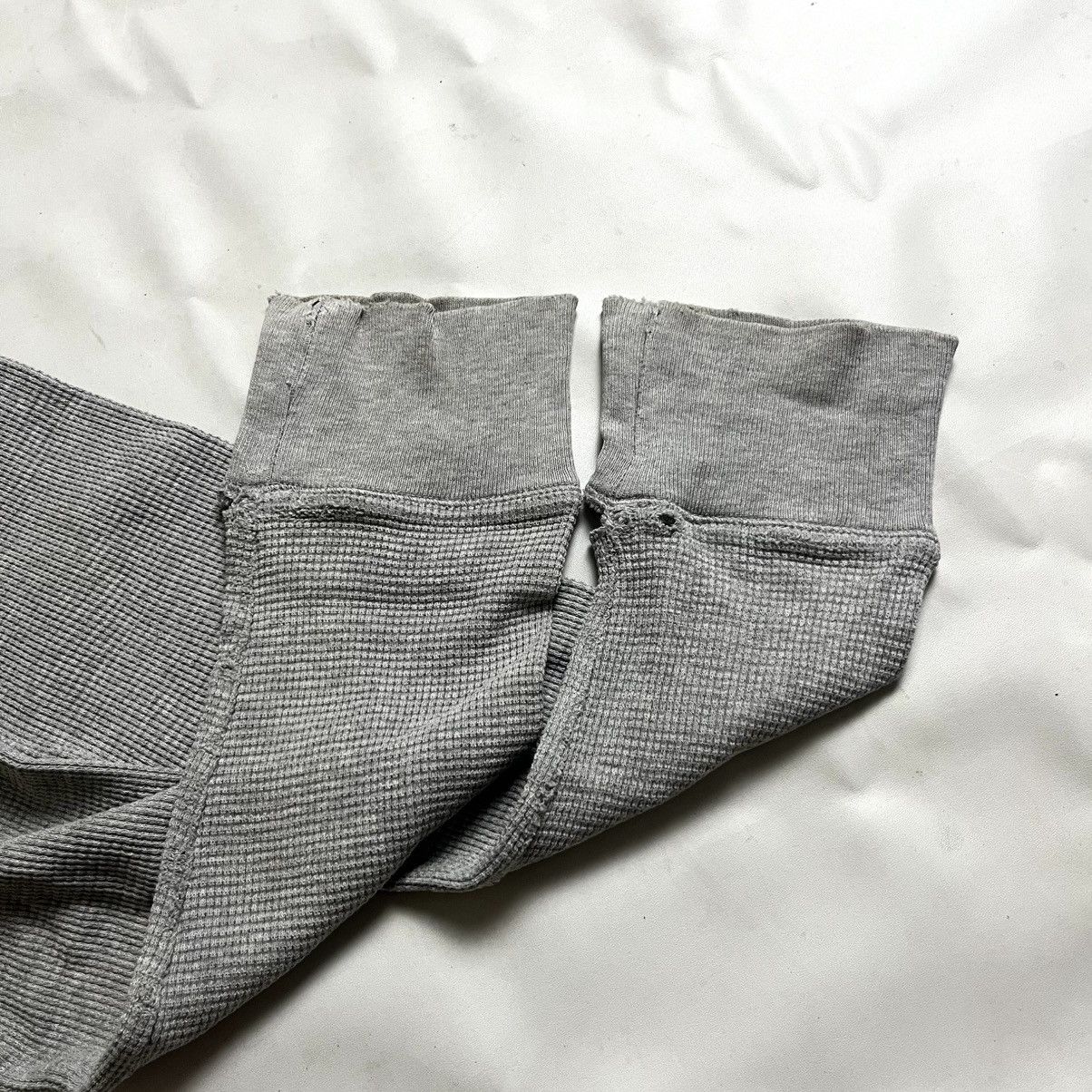 Stussy 🔥RARE🔥00s Stussy Thrashed hoodie Gray Size US S / EU 44-46 / 1 - 6 Thumbnail