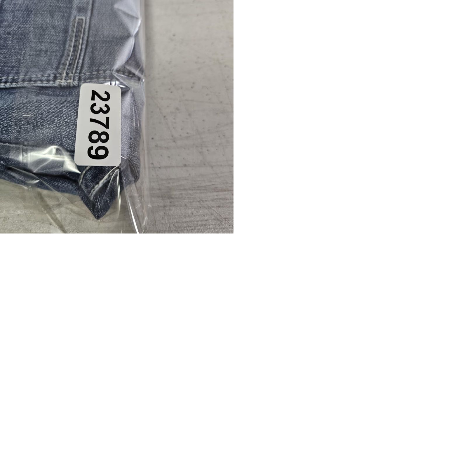 BKE BKE Aiden Jeans Mens 30x28 Light Wash Straight Leg Stretch Denim Denim Jeans 5-Pocket Embroidered Blue Cotton Blend Zip Fly Mens Size US 30 / EU 46 - 9 Thumbnail