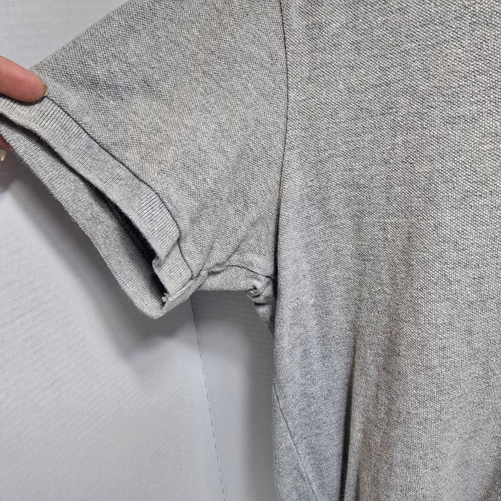 American Eagle Outfitters Men's American Eagle Gray Polo Shirt M with Green Eagle Logo Size US M / EU 48-50 / 2 - 3 Thumbnail