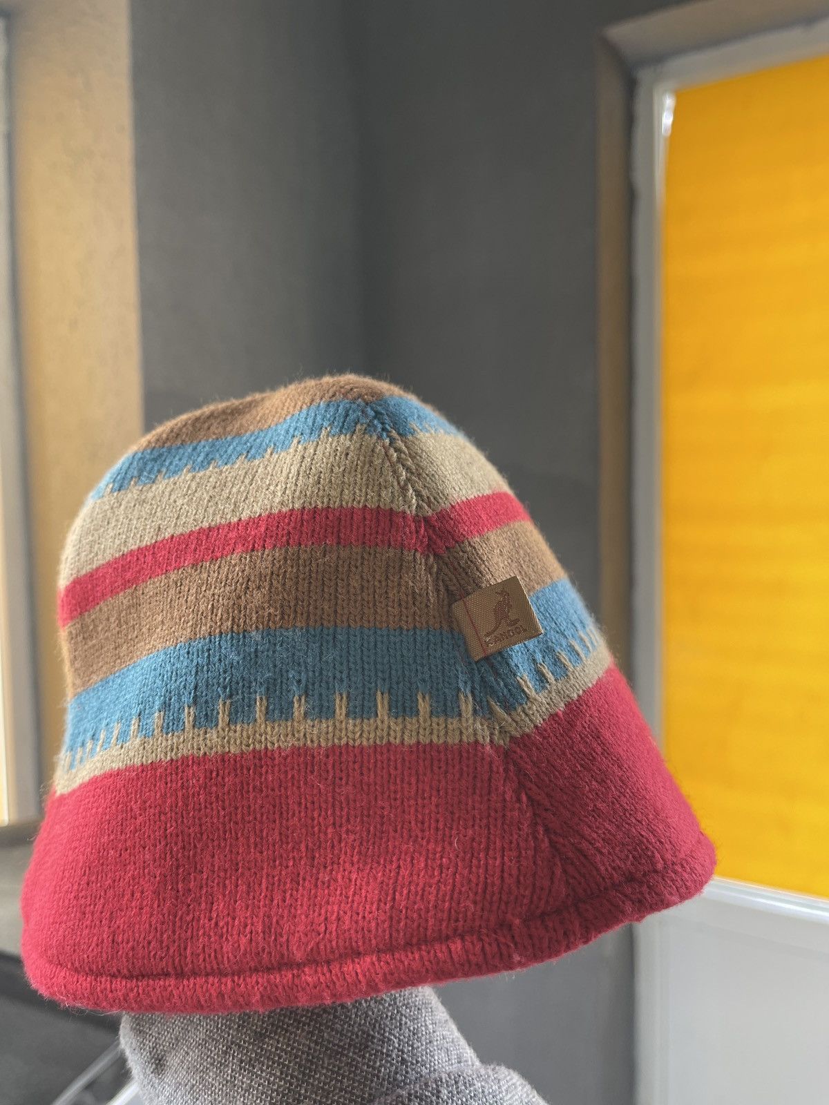 Vintage Vintage Rainbow Retro Kangol Hat Size ONE SIZE - 4 Thumbnail