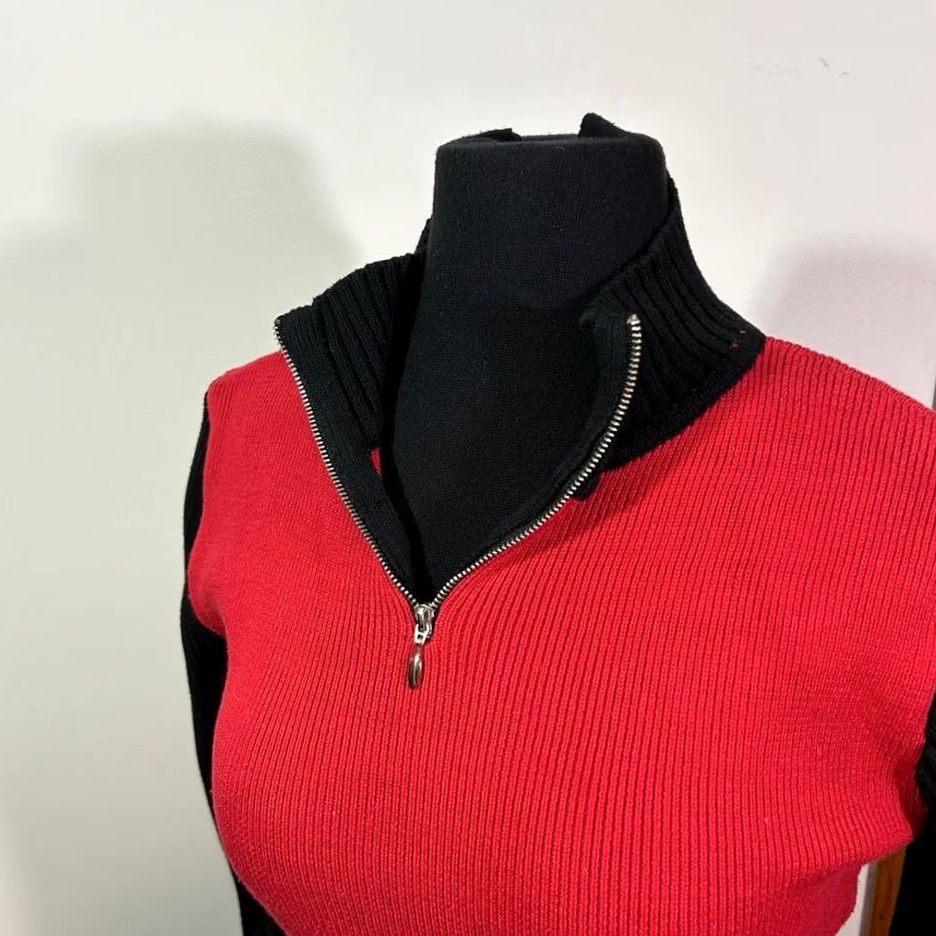 Gap VINTAGE Gap Fitted Ribbed Quarter Zip Pullover Sweater Womens Large Red Size L / US 10 / IT 46 - 3 Thumbnail