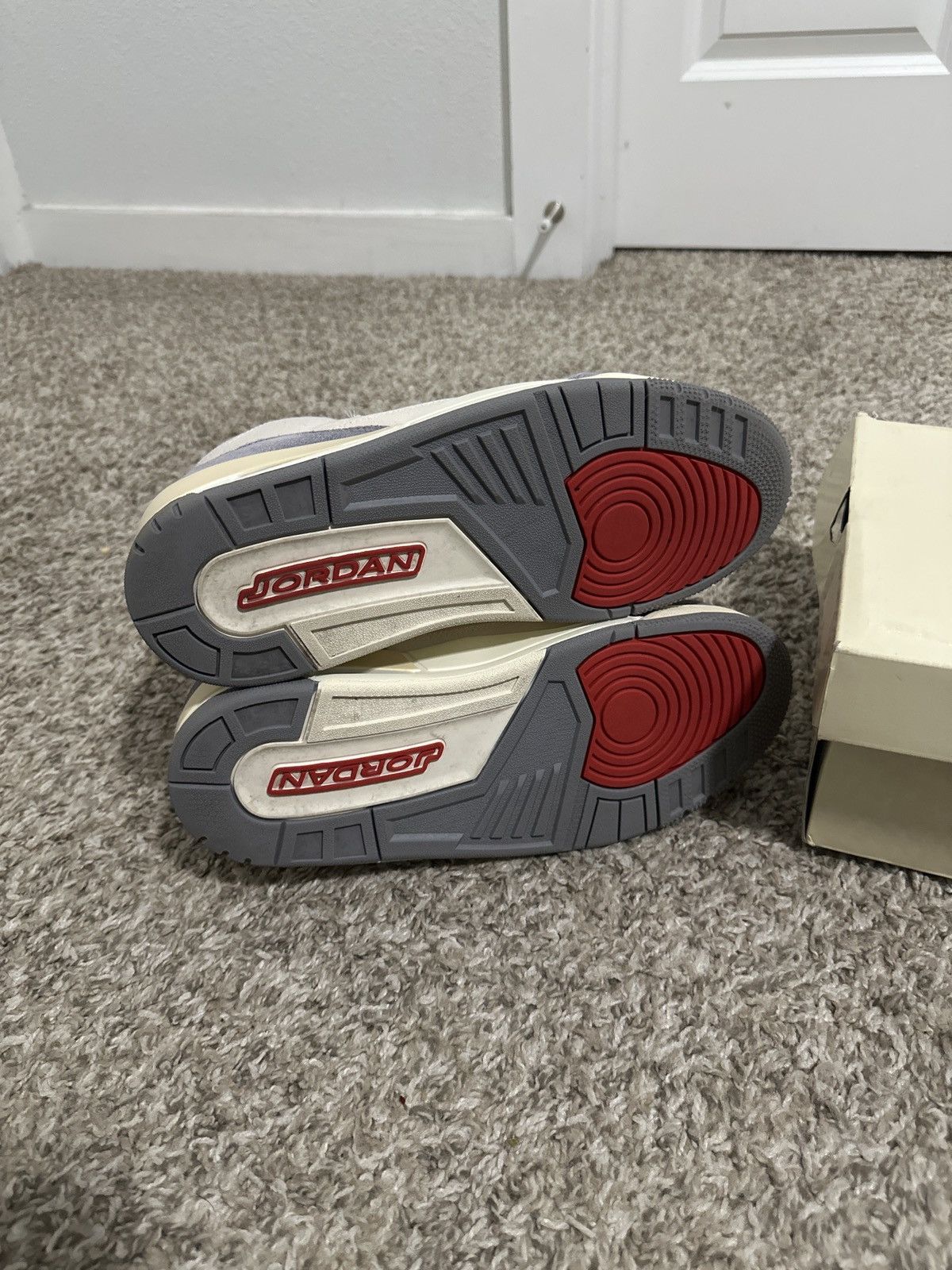 Jordan Brand Air Jordan 3 Retro SE ‘Muslin’ Size US 9.5 / EU 42-43 - 6 Thumbnail
