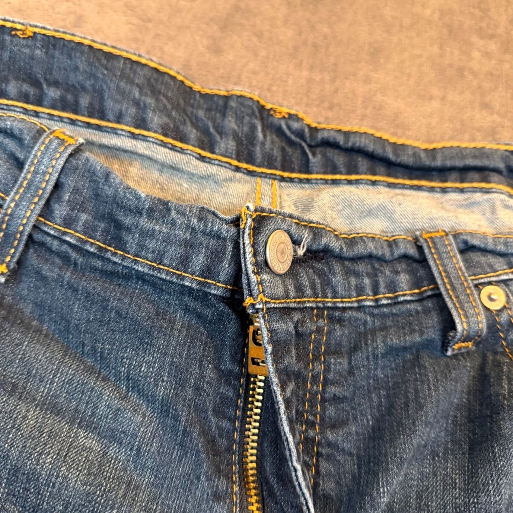 Levi's Levi's 505 Jeans Mens 40x32 Regular Fit Straight Leg Stretch Blue Denim Casual Size US 40 / EU 56 - 4 Thumbnail