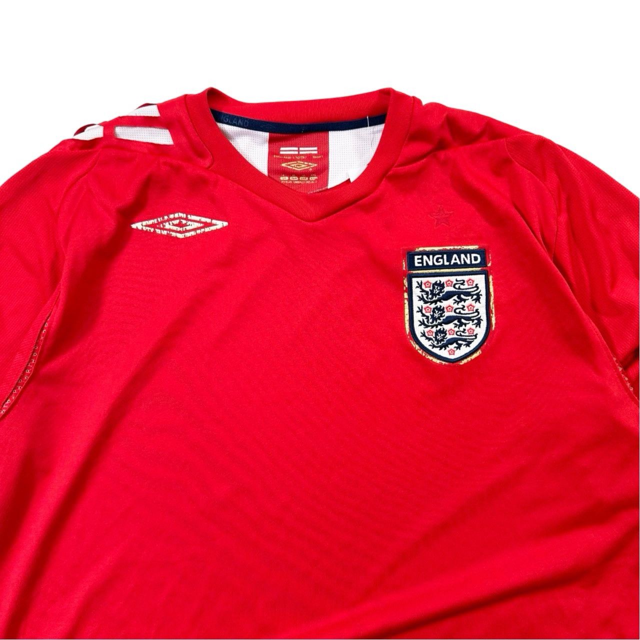 Vintage Vintage Umbro Authentic England Soccer Jersey Size US L / EU 52-54 / 3 - 2 Thumbnail