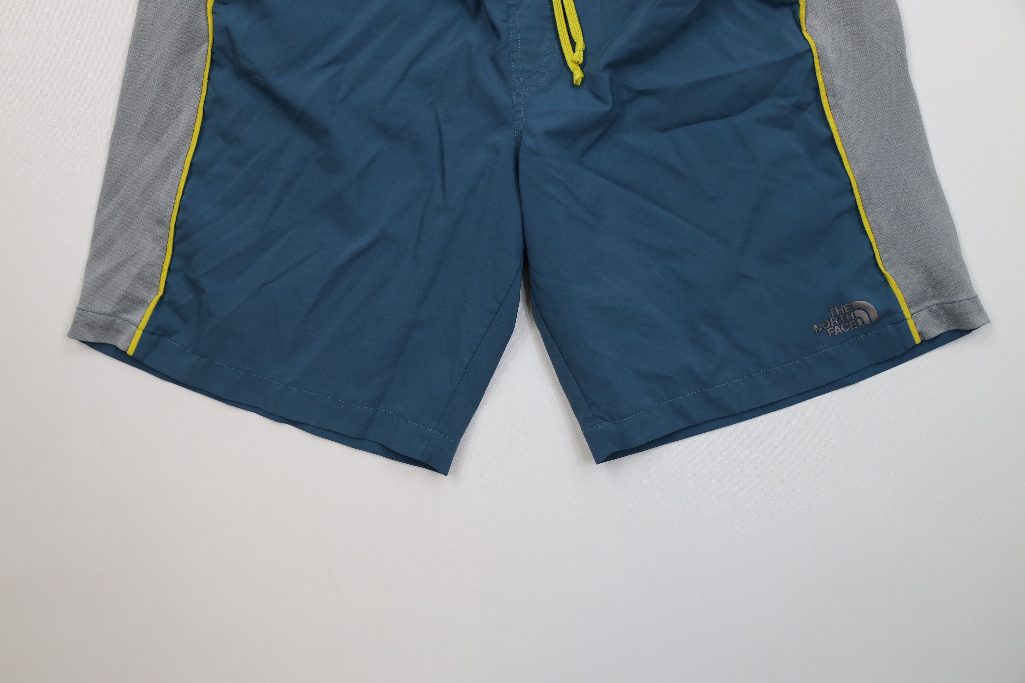 The North Face The North Face Spell Out Running Jogging Shorts Blue Size US 32 / EU 48 - 4 Thumbnail