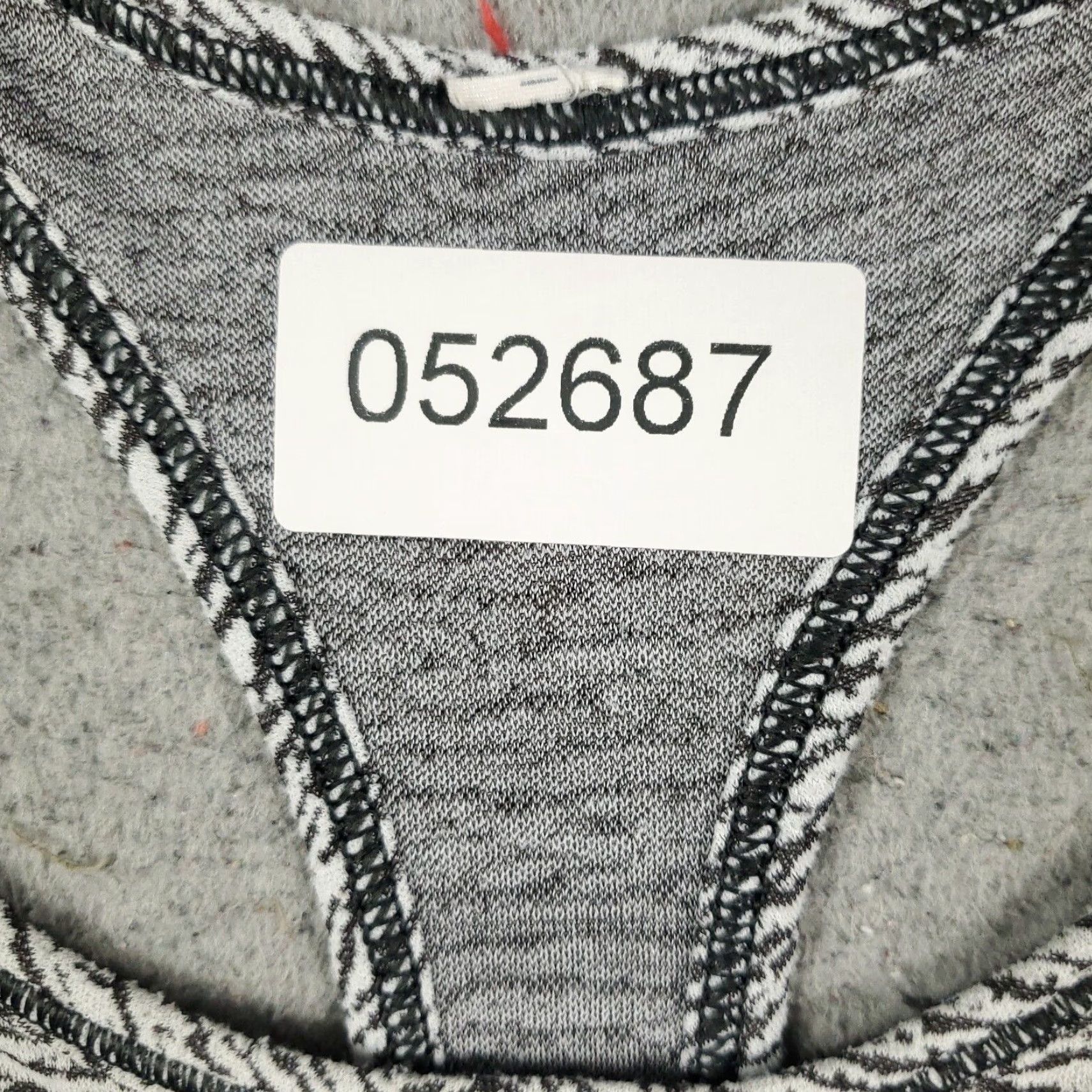 Lululemon Lululemon Tank Top Womens Size 6 Gray Long Distance Stretch Active Ladies Size M / US 6-8 / IT 42-44 - 7 Thumbnail